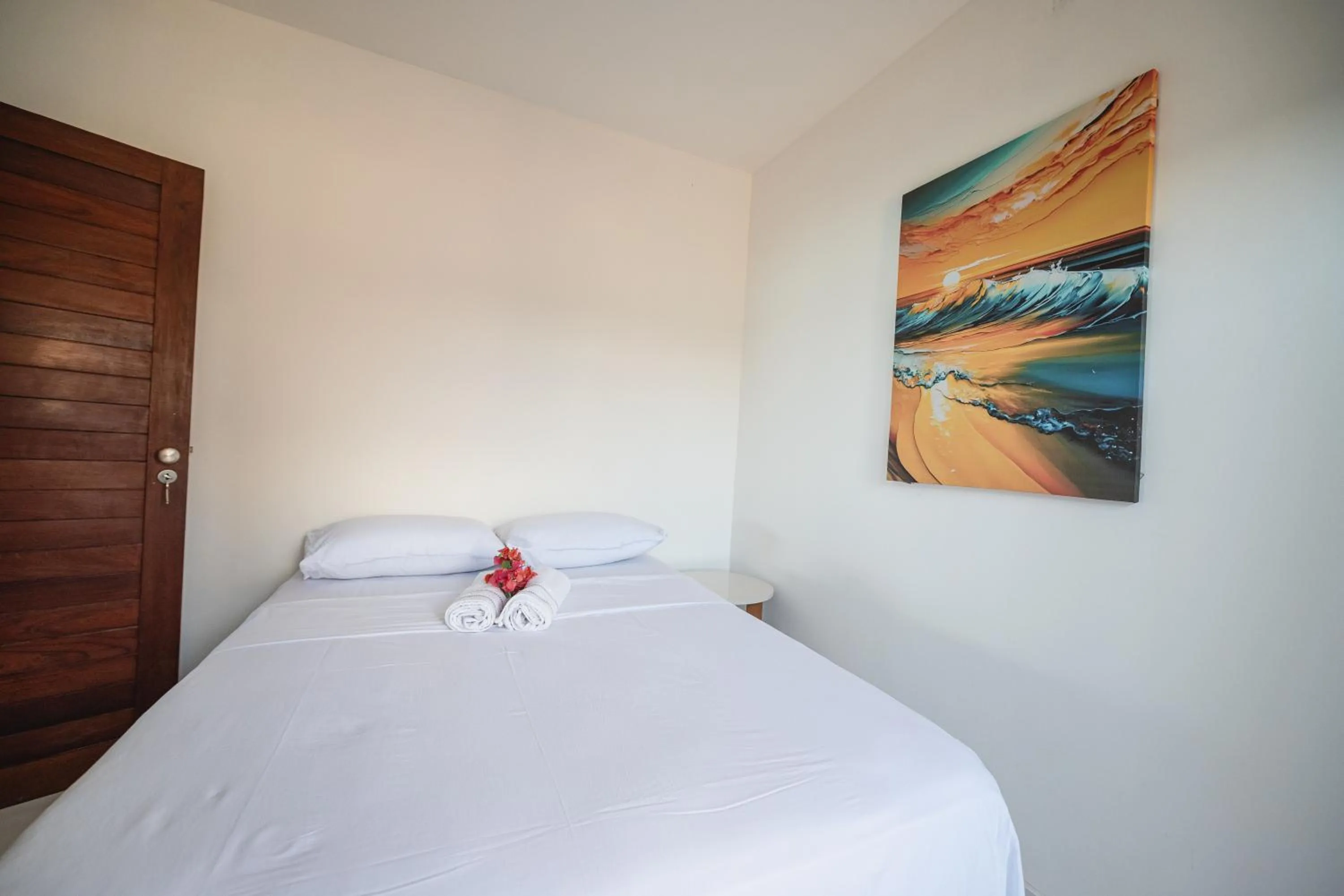 Bed in Cobertura exclusiva em ponta negra com vista para o mar