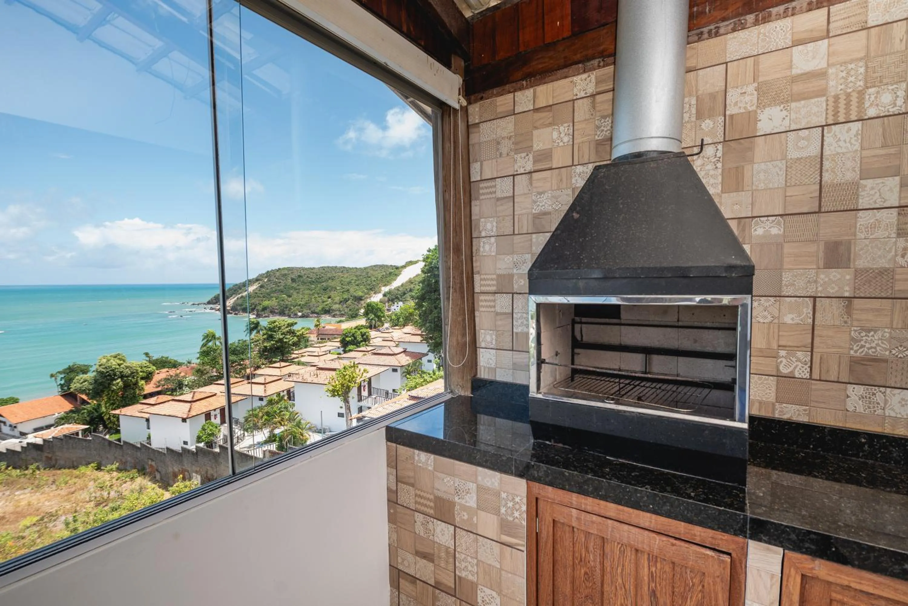 BBQ facilities in Cobertura exclusiva em ponta negra com vista para o mar