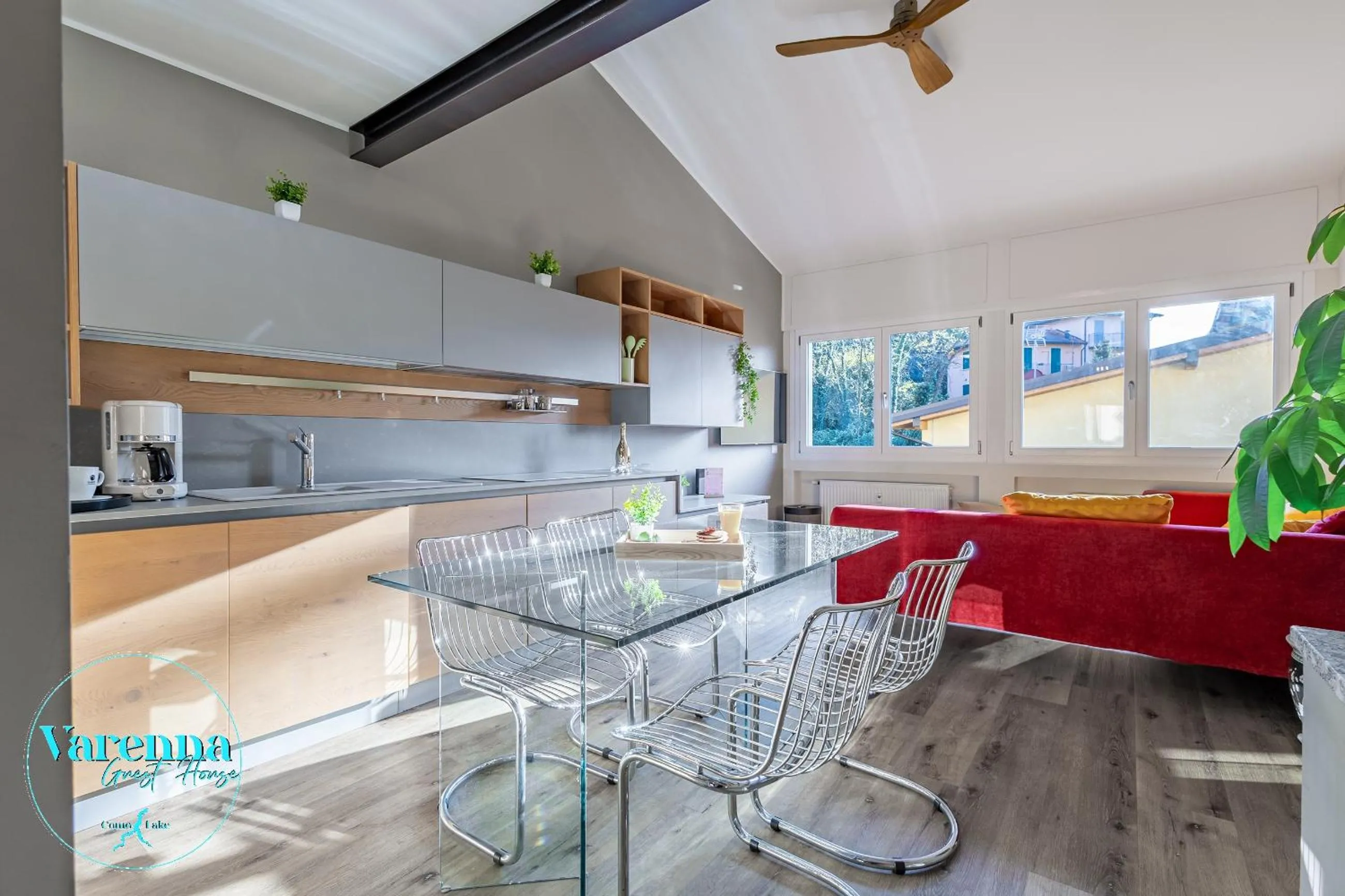 Varenna Guest House