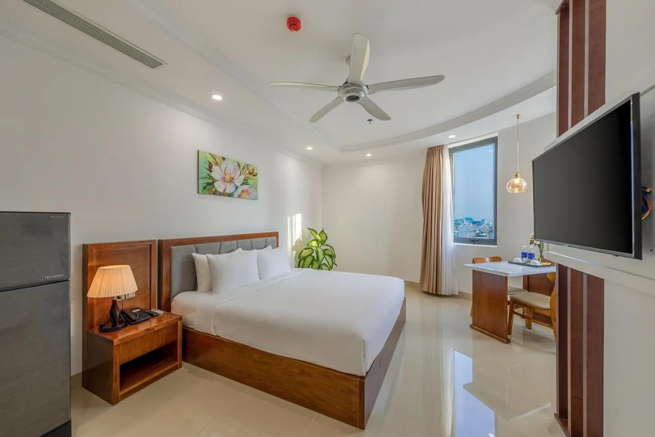 K Hotel Sauna and Massage