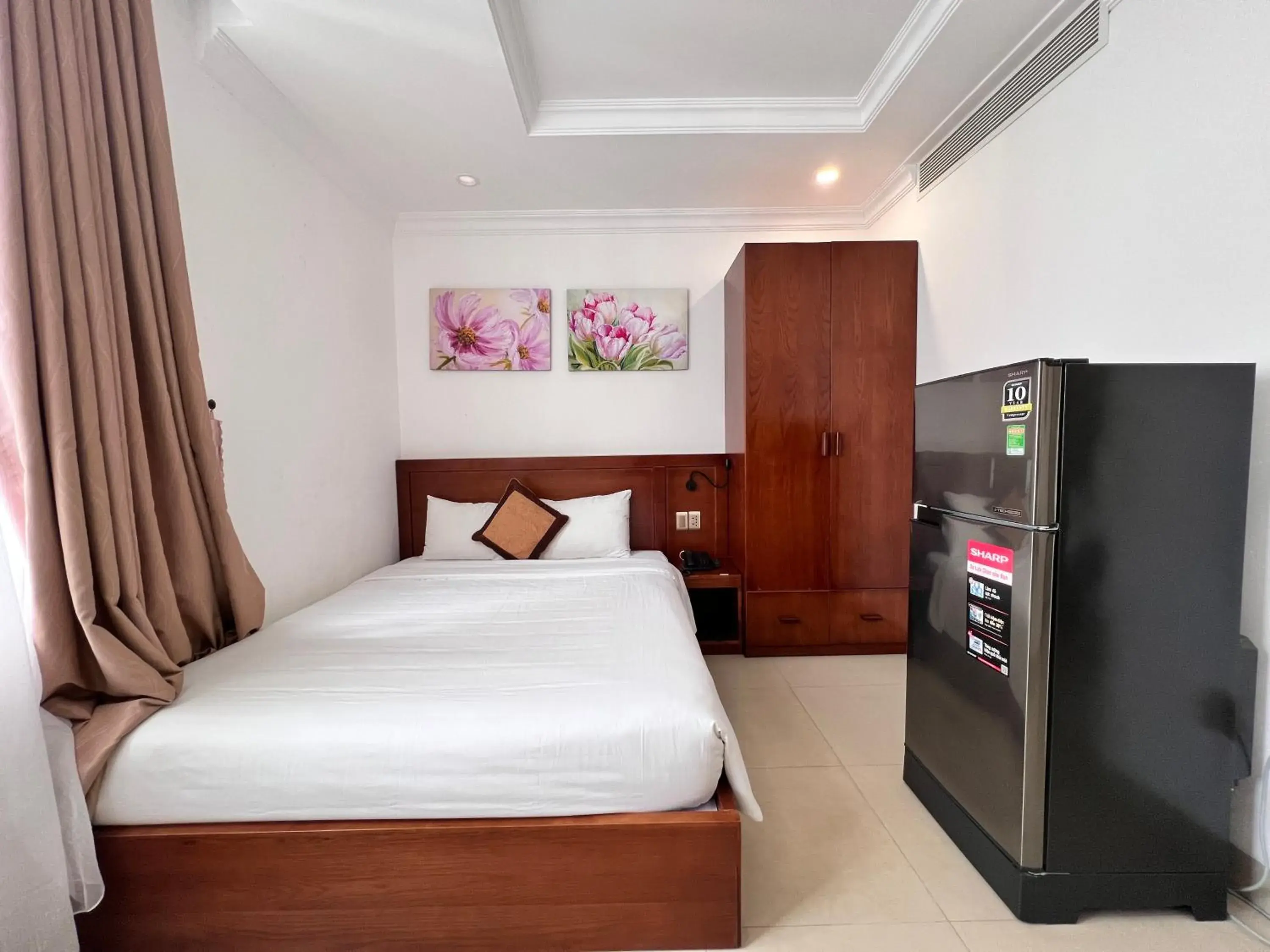 Bed in K Hotel Sauna and Massage Bed in K Hotel Sauna and Massage