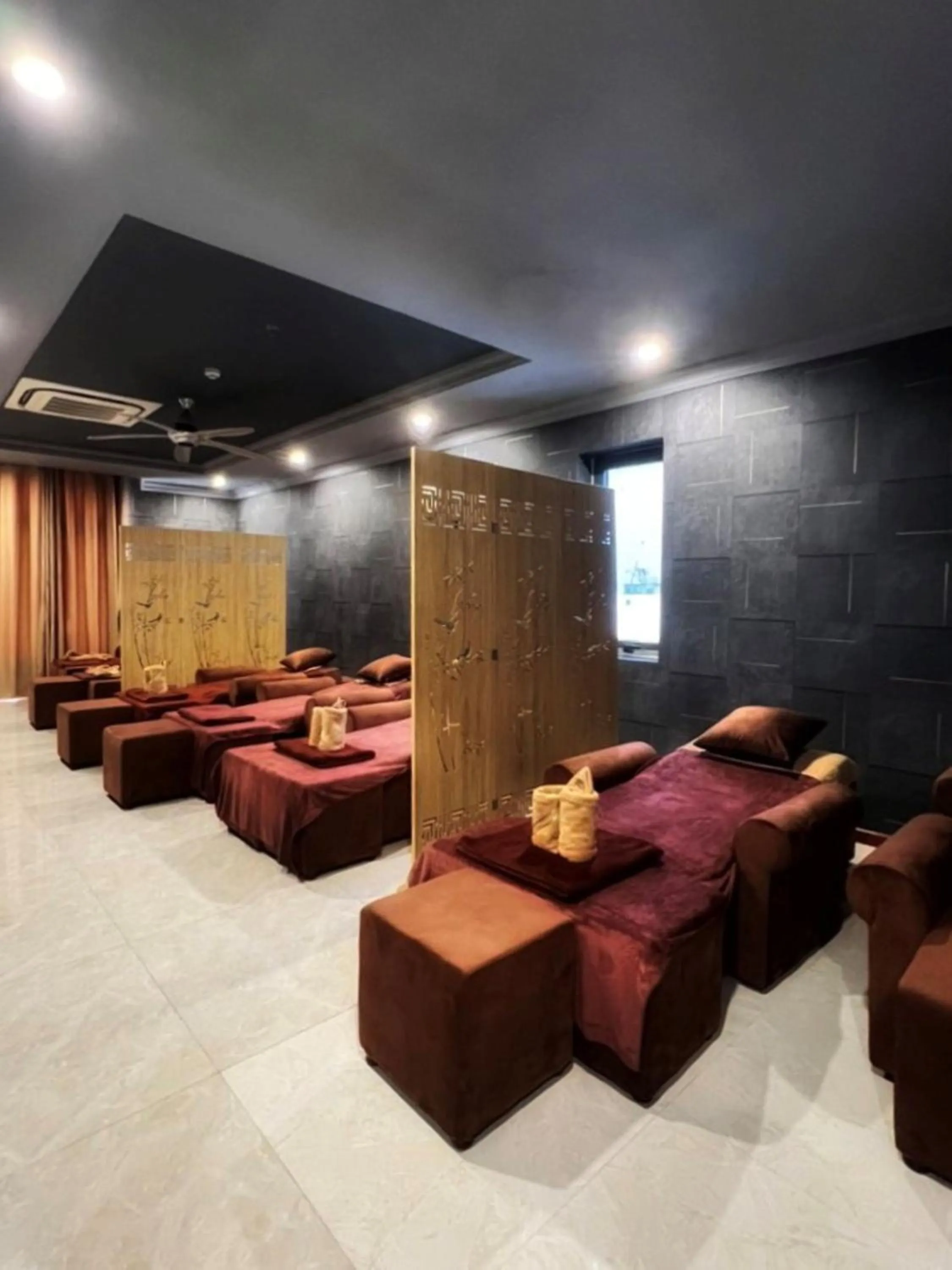 Spa and wellness centre/facilities in K Hotel Sauna and Massage