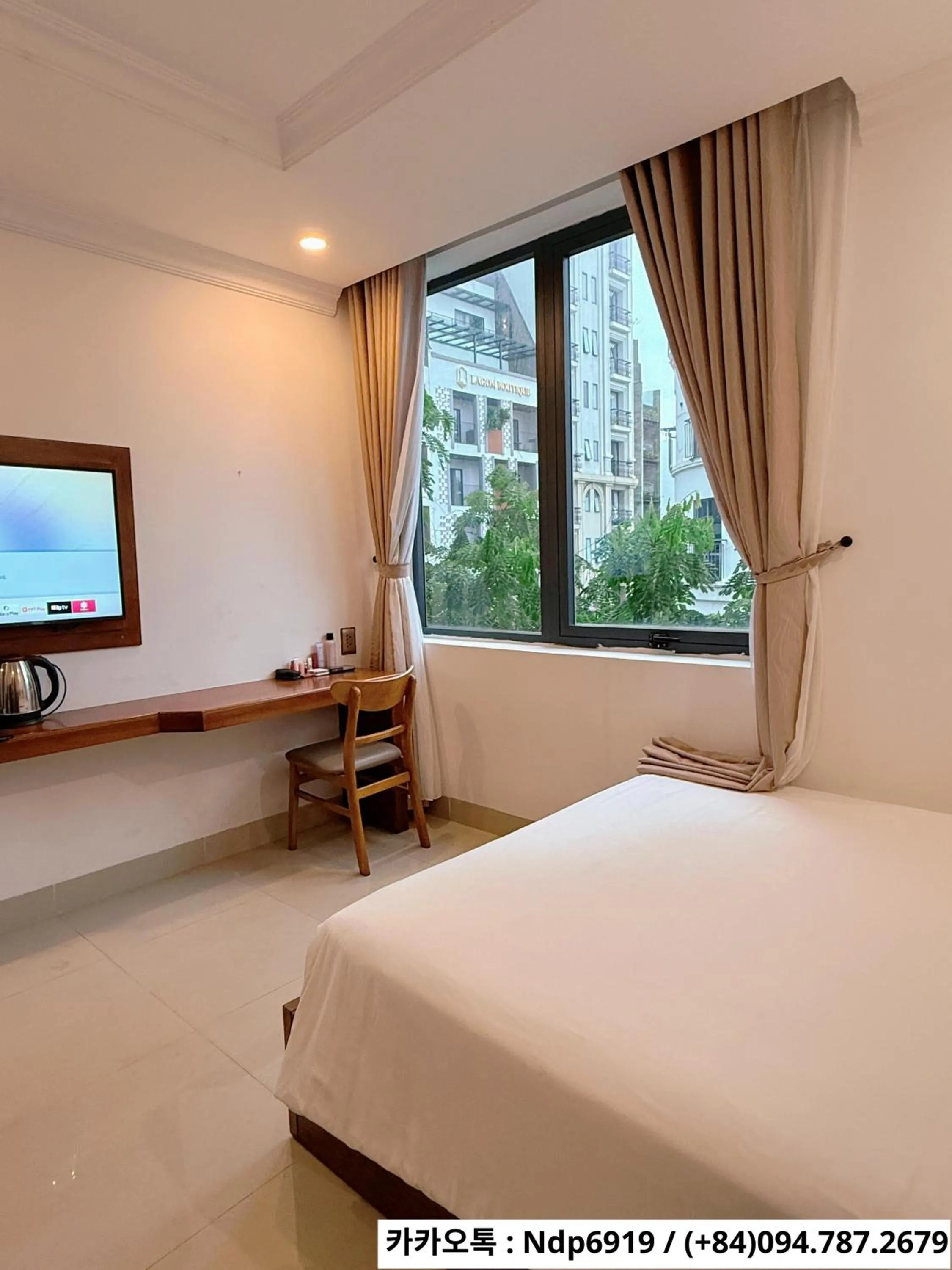 K Hotel Sauna and Massage