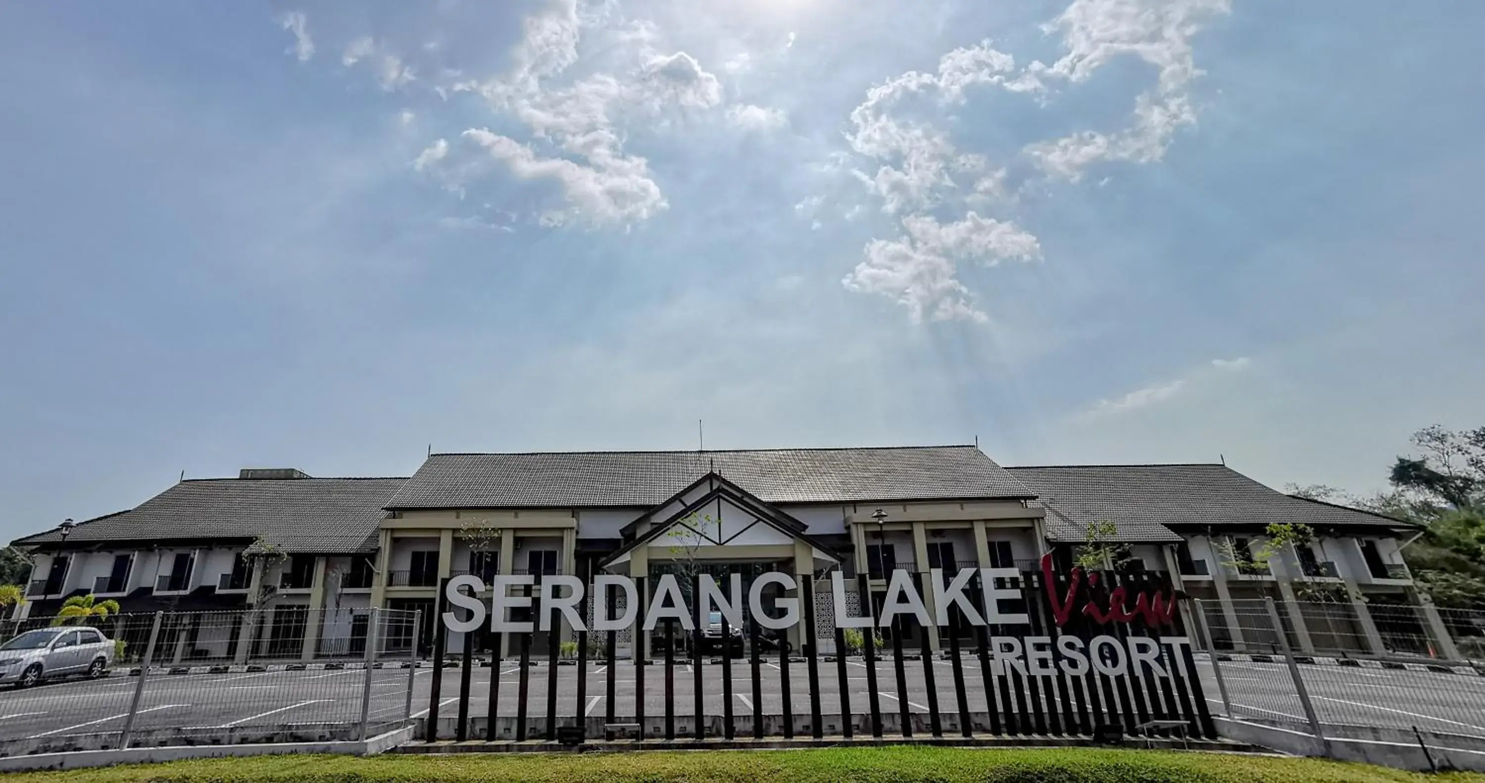 SERDANG LAKE VIEW RESORT SERDANG LAKE VIEW RESORT