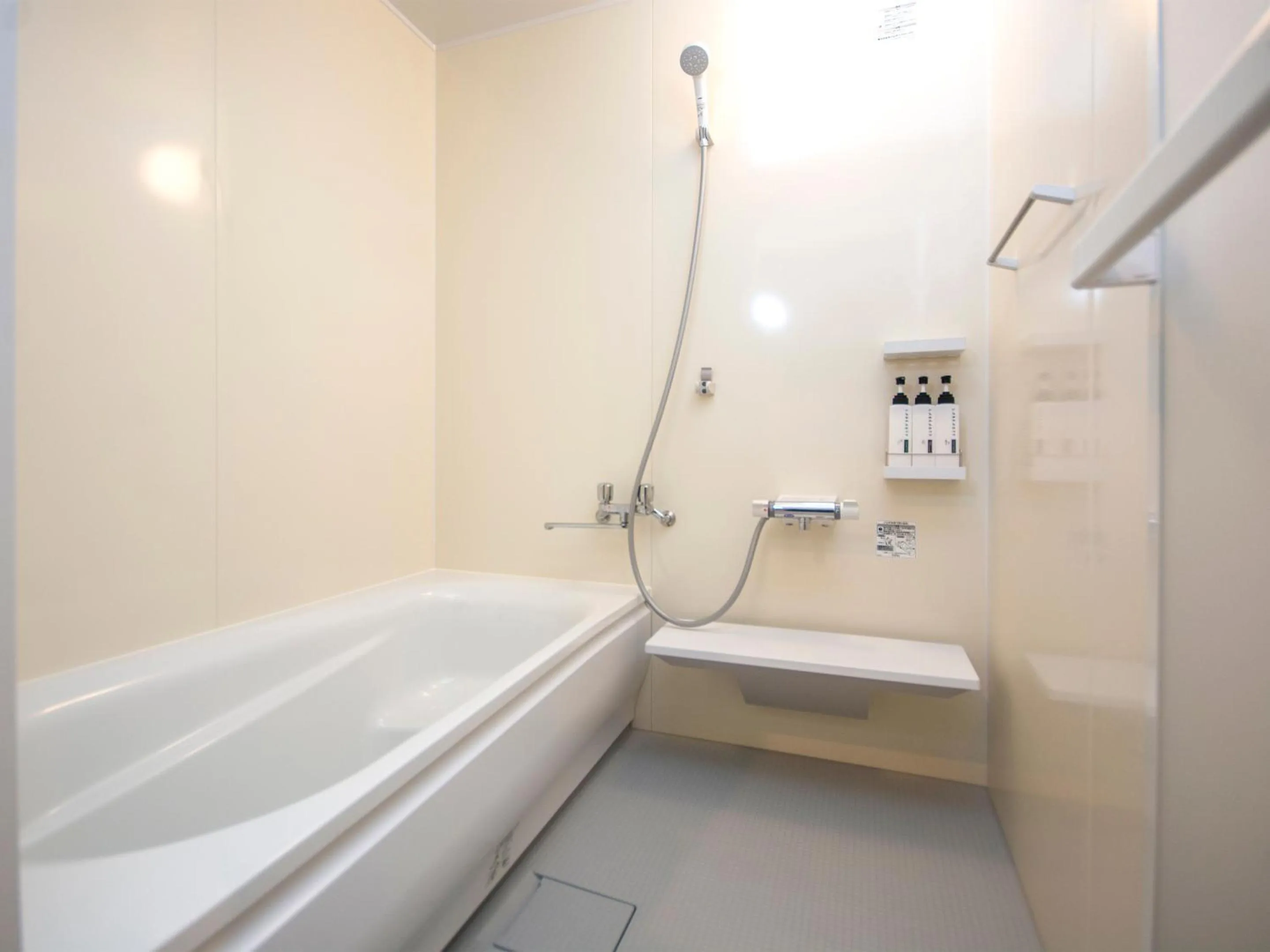 Bathroom in K's Hotel