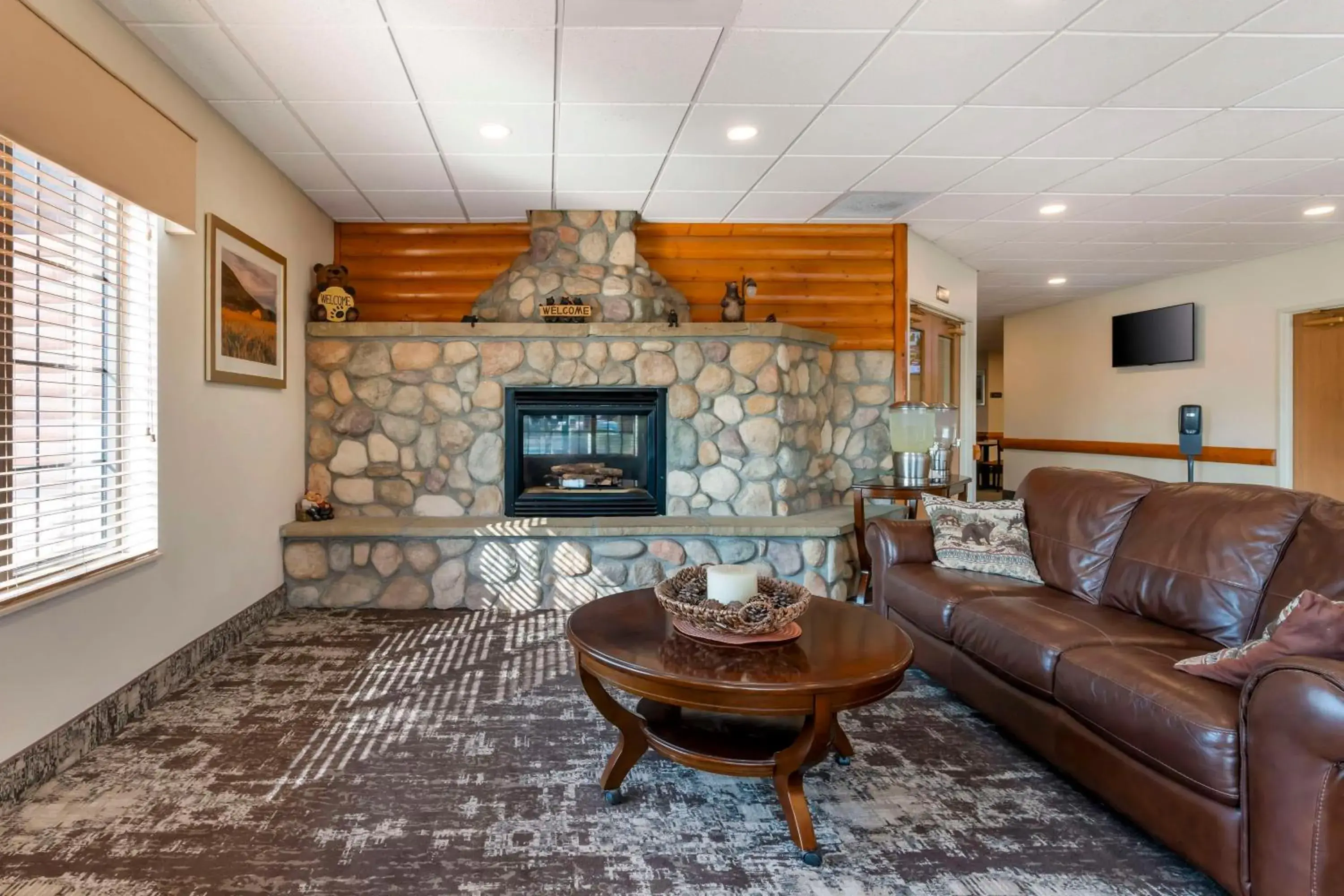 Lobby or reception in Best Western Yellowstone Crossing Lobby or reception in Best Western Yellowstone Crossing