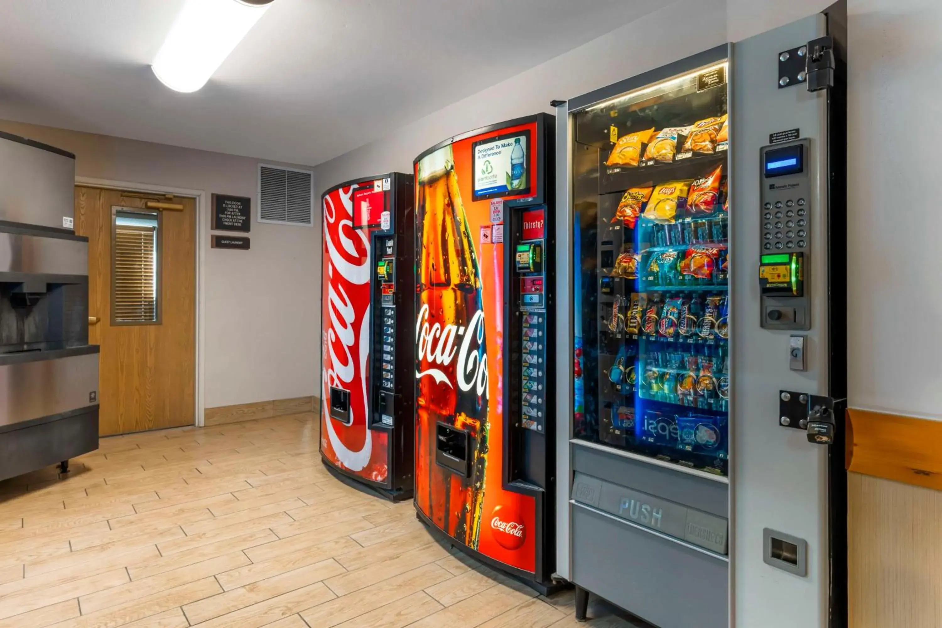 Property building in Best Western Yellowstone Crossing Property building in Best Western Yellowstone Crossing