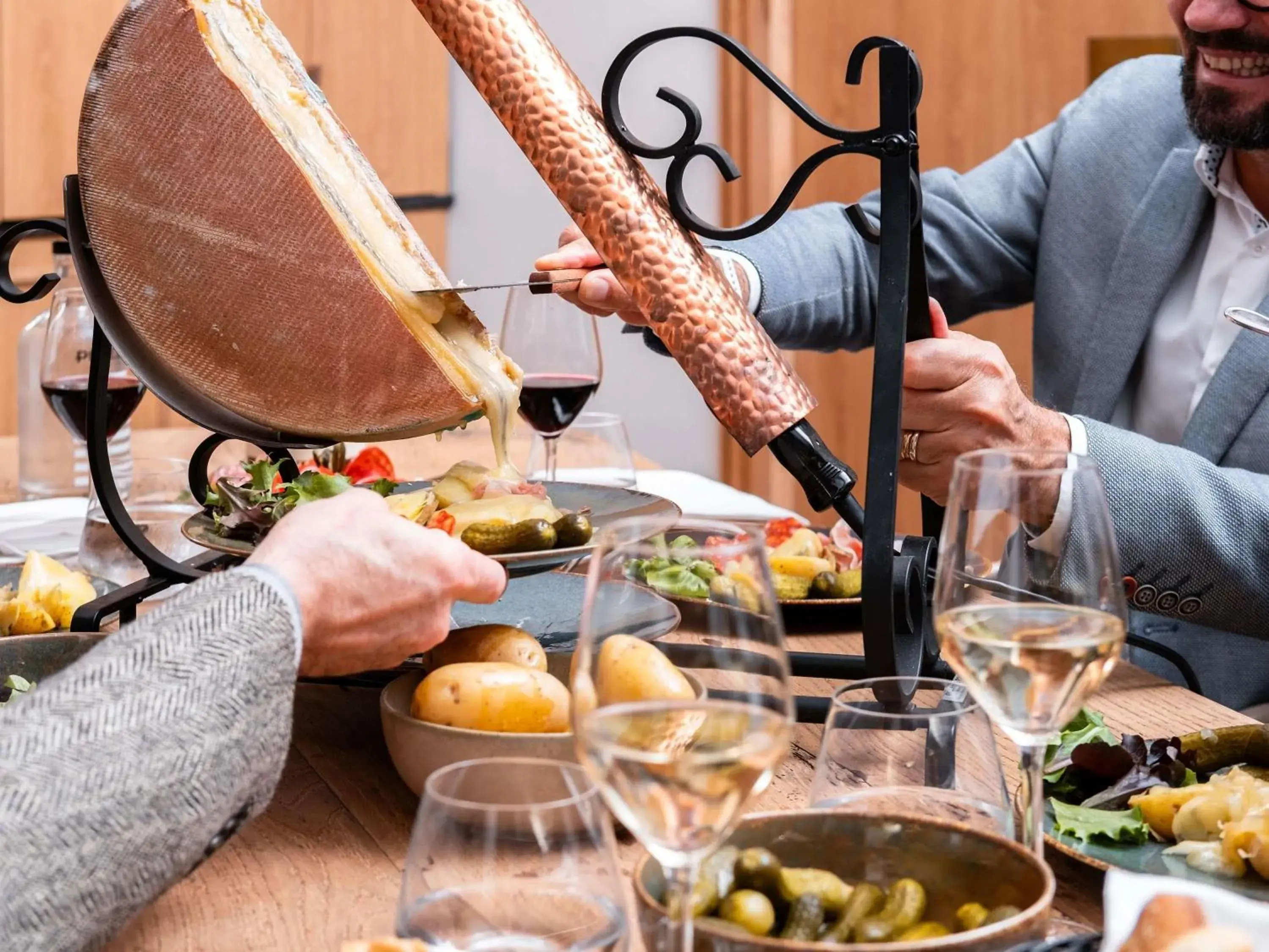 Restaurant/places to eat in Mercure Chantilly Resort & Conventions Restaurant/places to eat in Mercure Chantilly Resort & Conventions