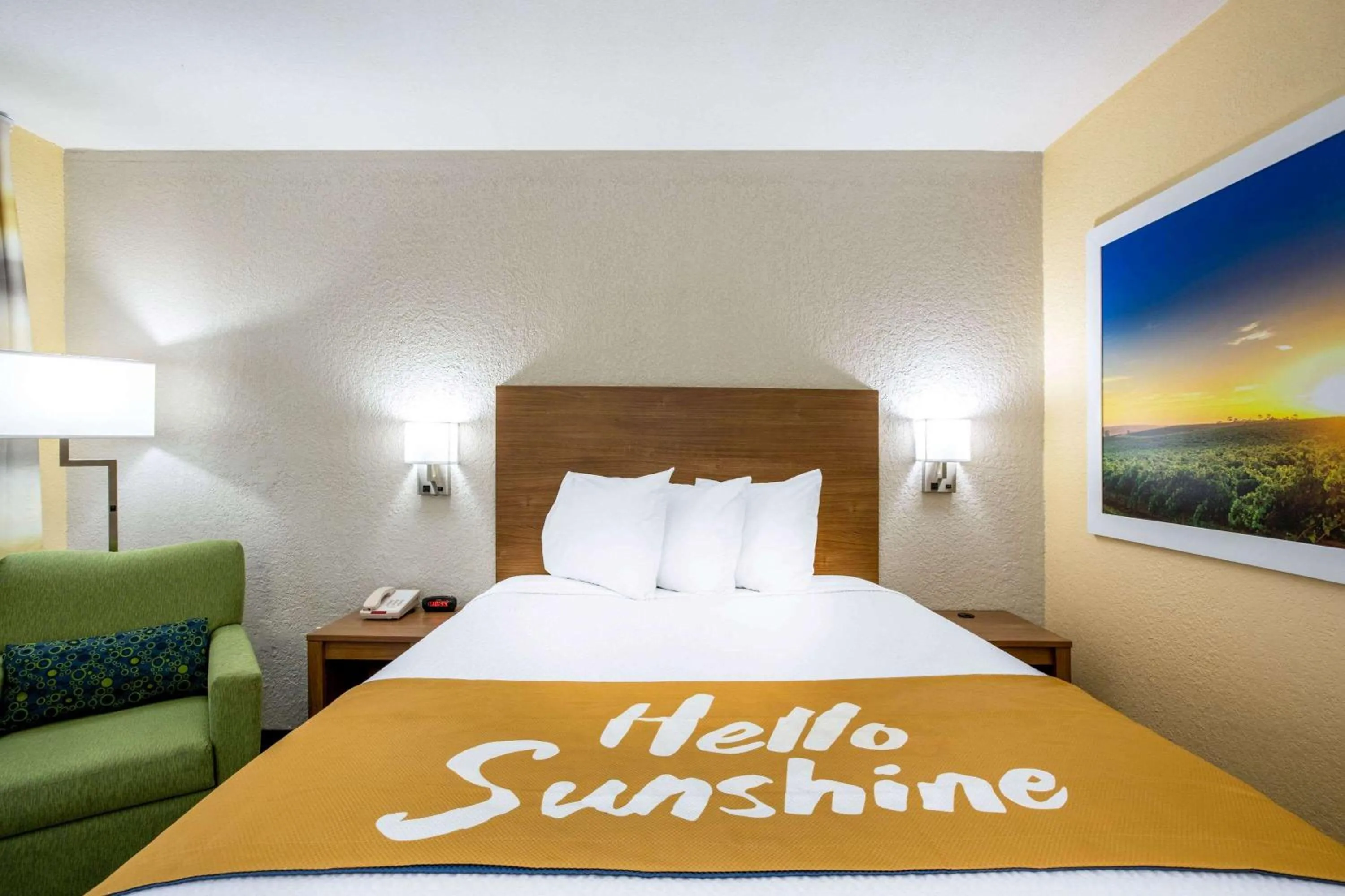 Photo of the whole room in Days Inn by Wyndham Apopka/Orlando