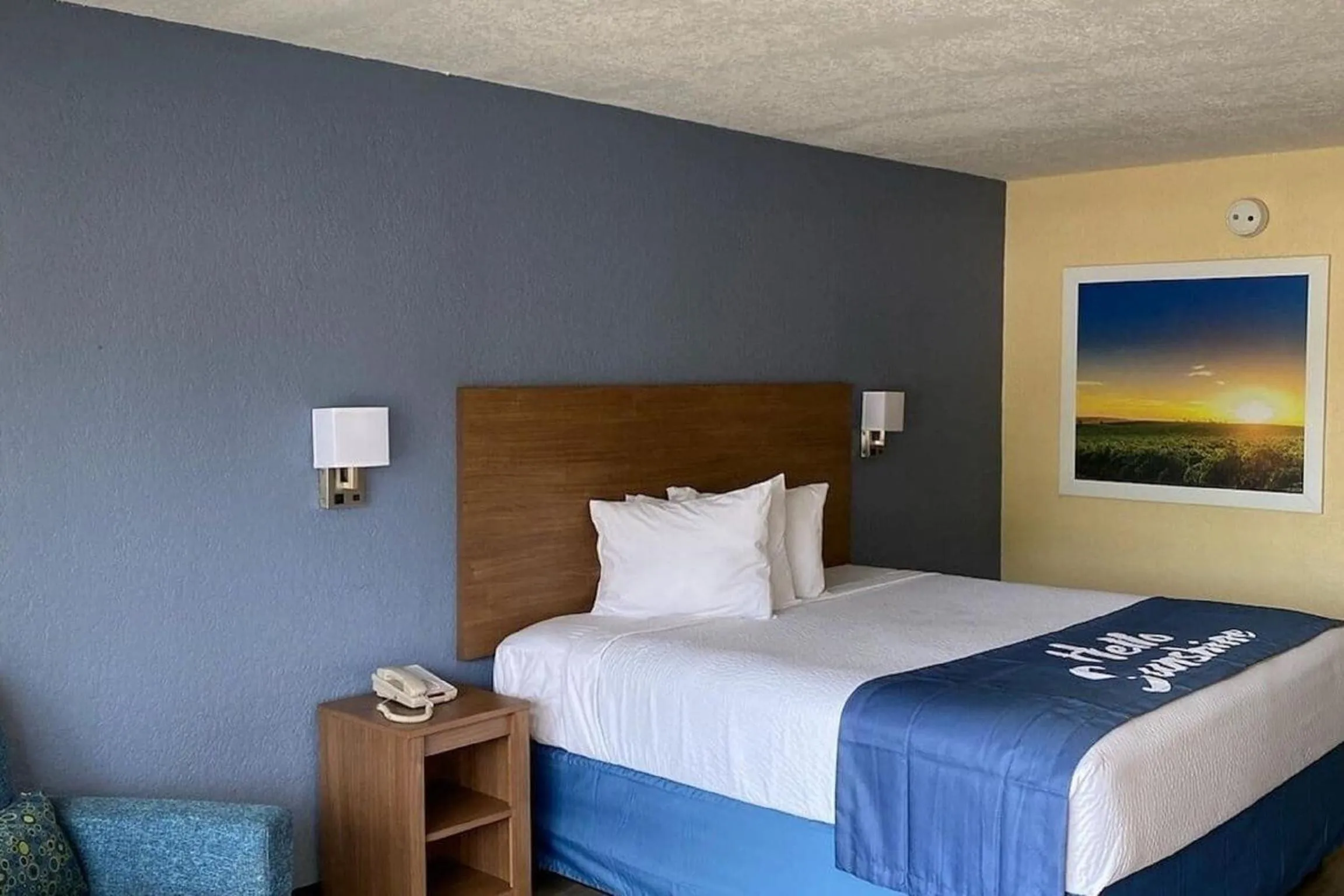 Photo of the whole room in Days Inn by Wyndham Apopka/Orlando