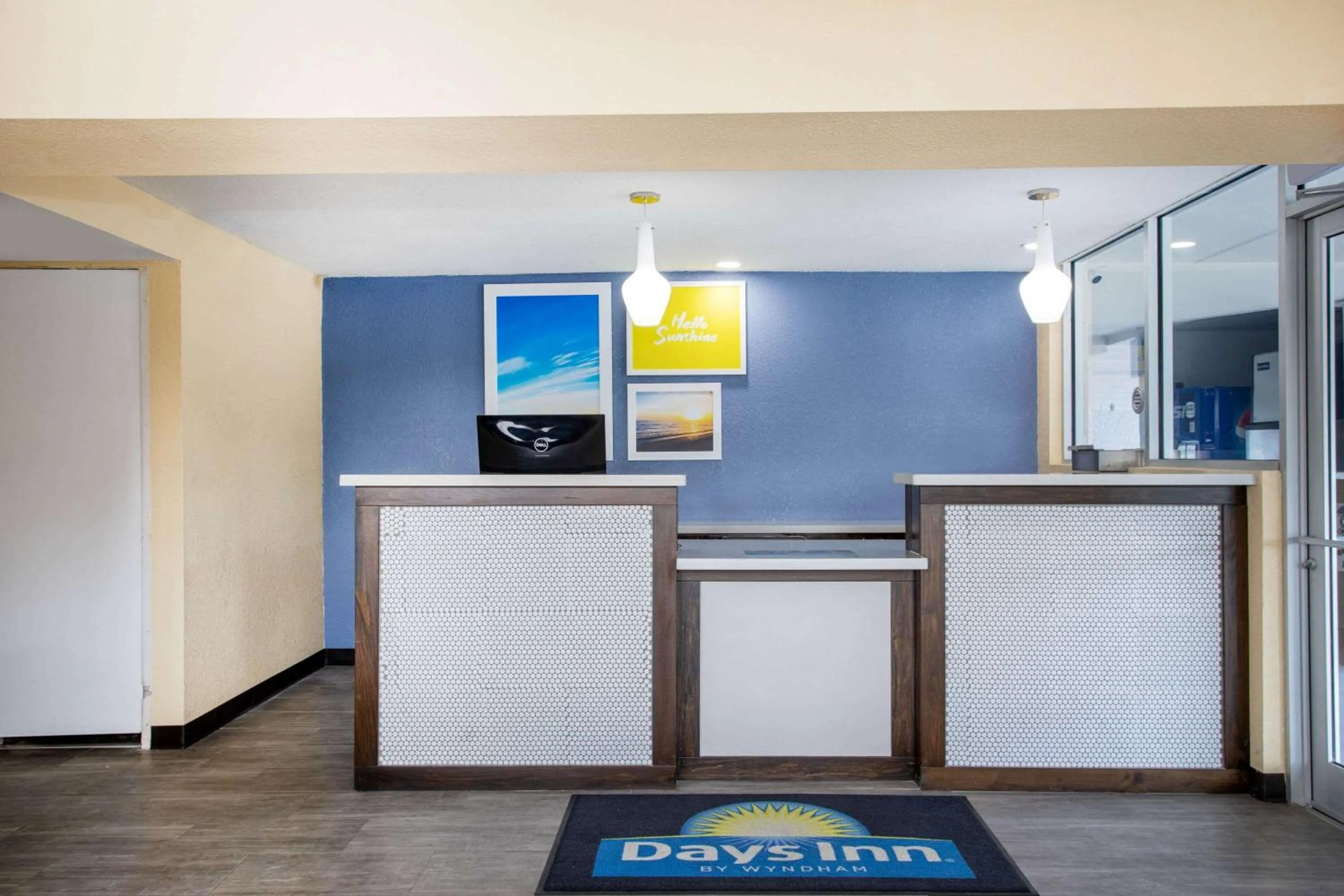 Lobby or reception in Days Inn by Wyndham Apopka/Orlando
