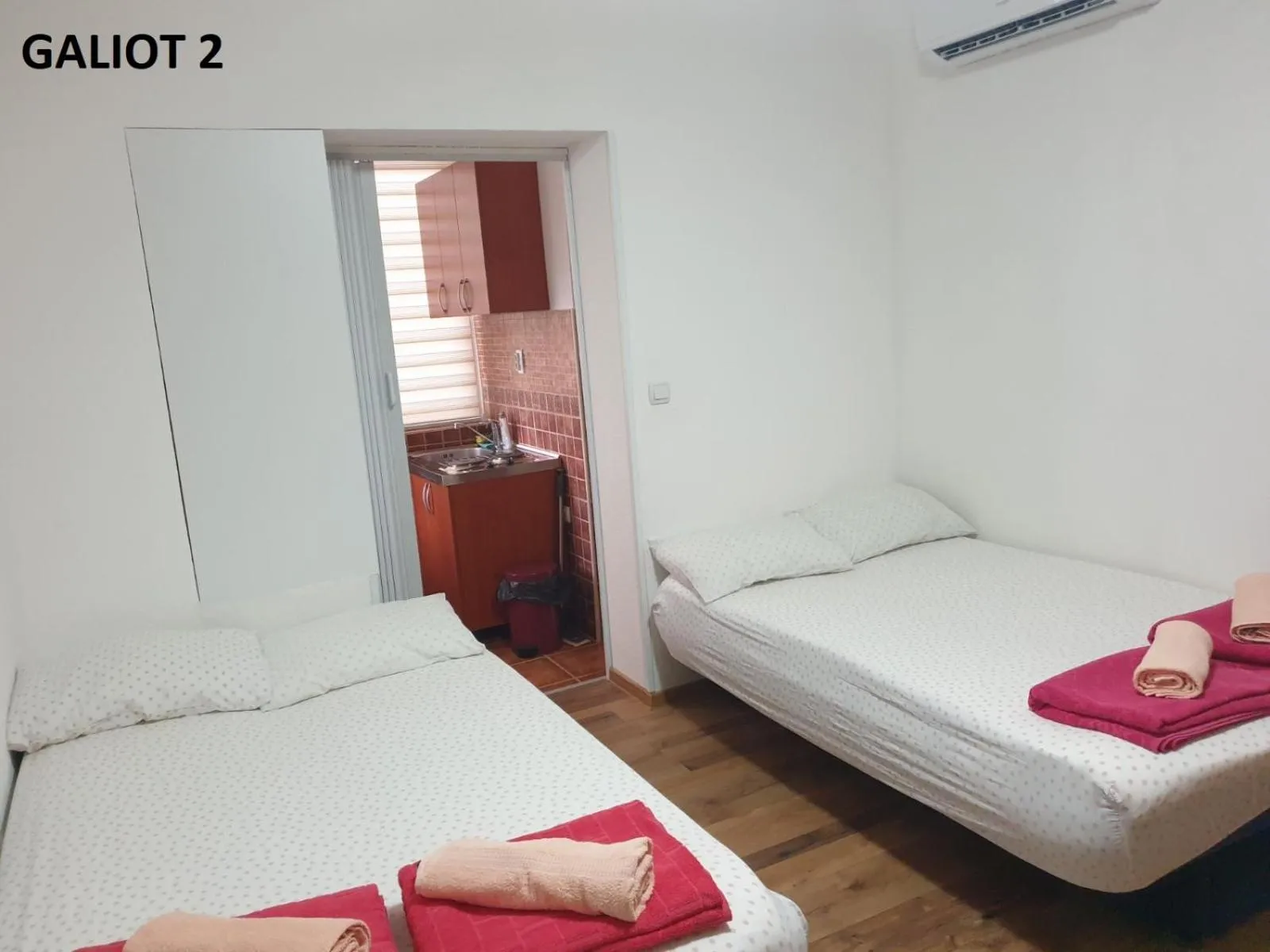Bedroom, Bed in Apartmani Galiot