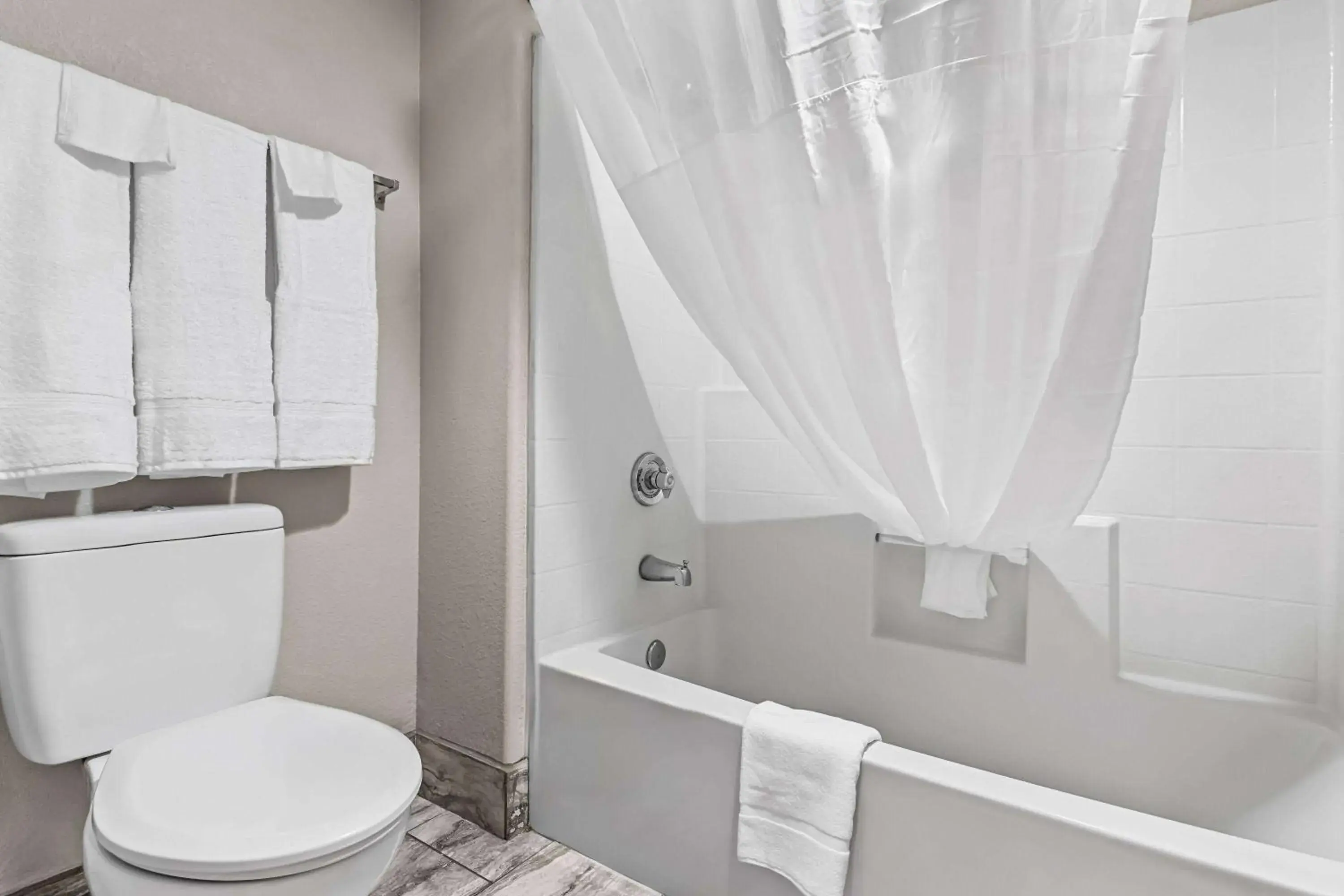 King Room - Smoking in Days Inn by Wyndham Buckeye King Room - Smoking in Days Inn by Wyndham Buckeye