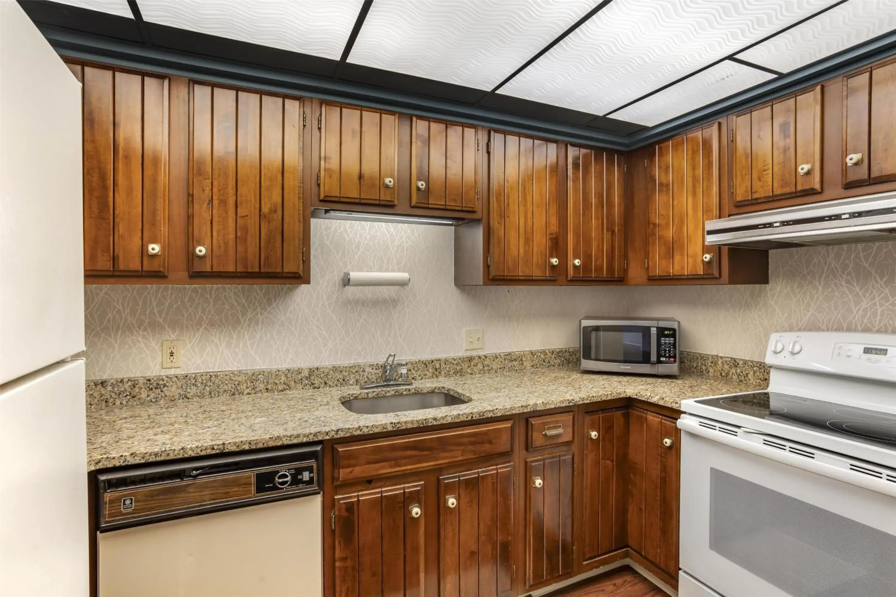 Bedroom in Best Western PLUS Morristown Inn-Florham Park Bedroom in Best Western PLUS Morristown Inn-Florham Park