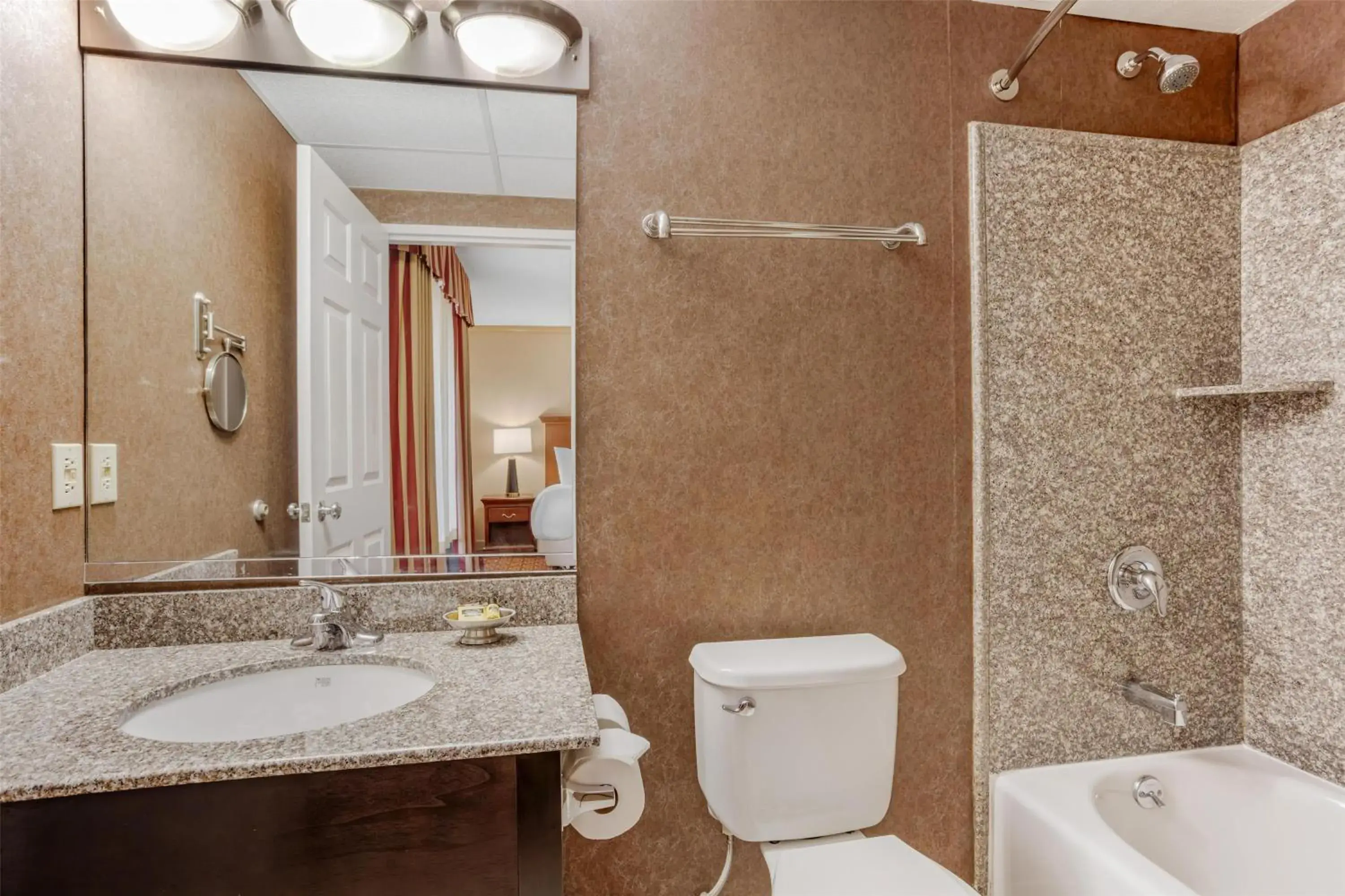 Bathroom in Best Western PLUS Morristown Inn-Florham Park Bathroom in Best Western PLUS Morristown Inn-Florham Park