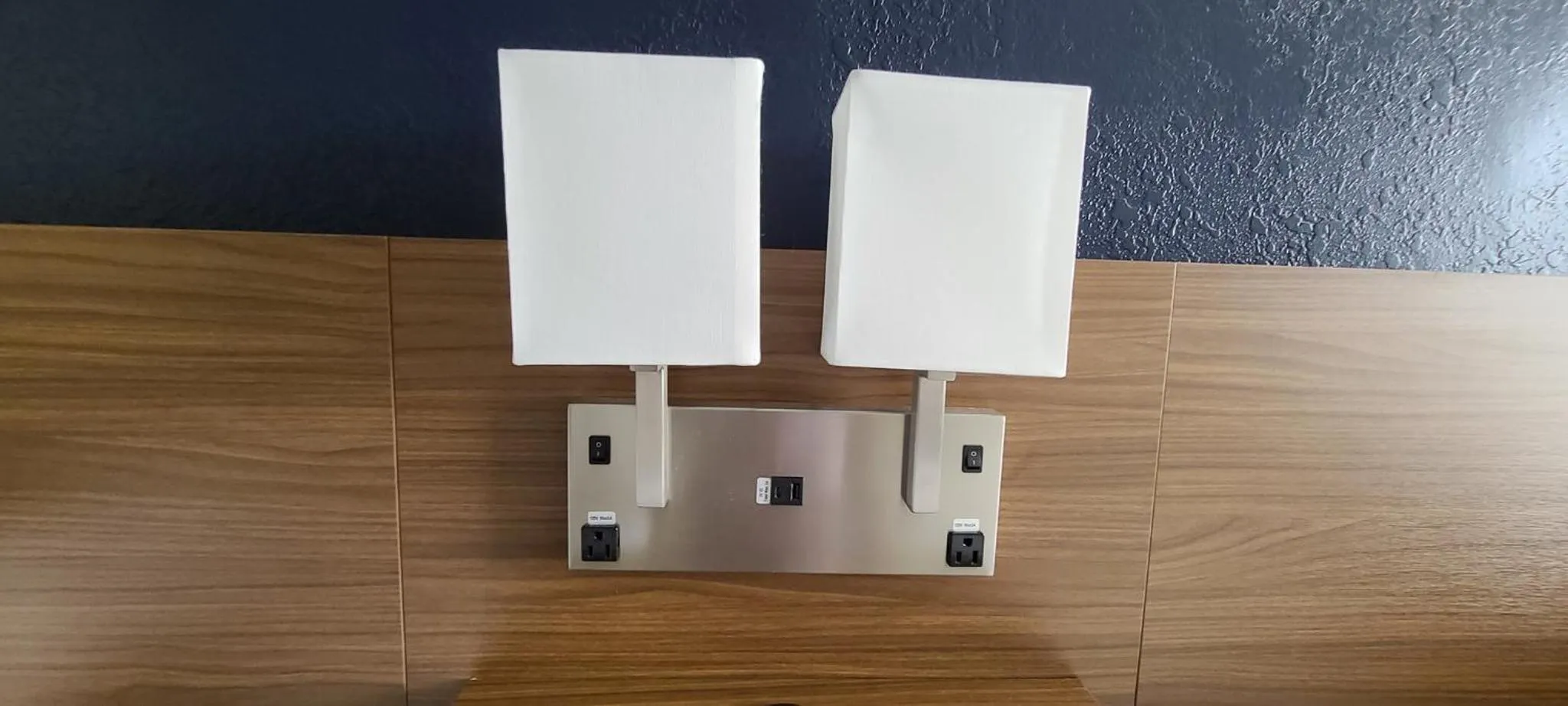 Bedroom in Red Roof Inn Byron