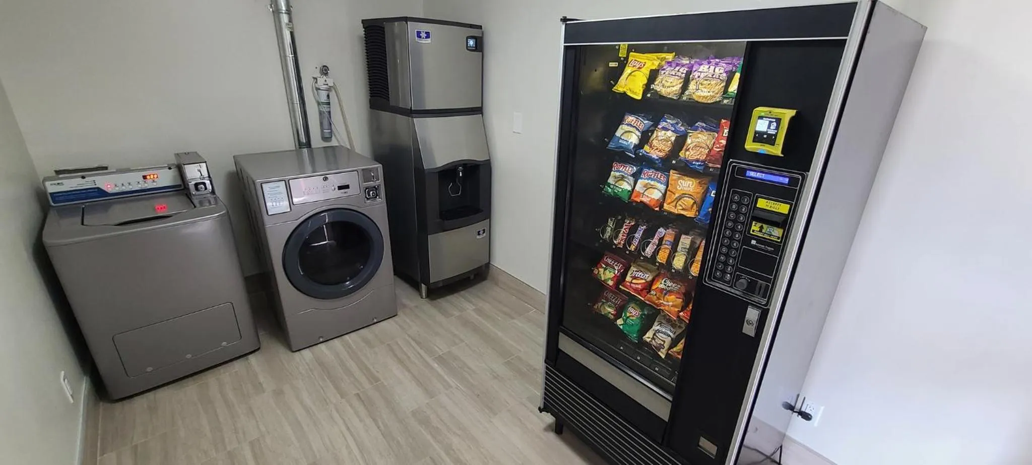 laundry in Red Roof Inn Byron