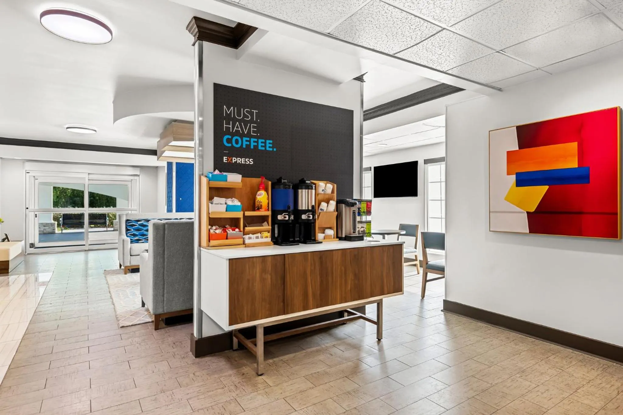 Breakfast in Holiday Inn Express Saint Simons Island by IHG