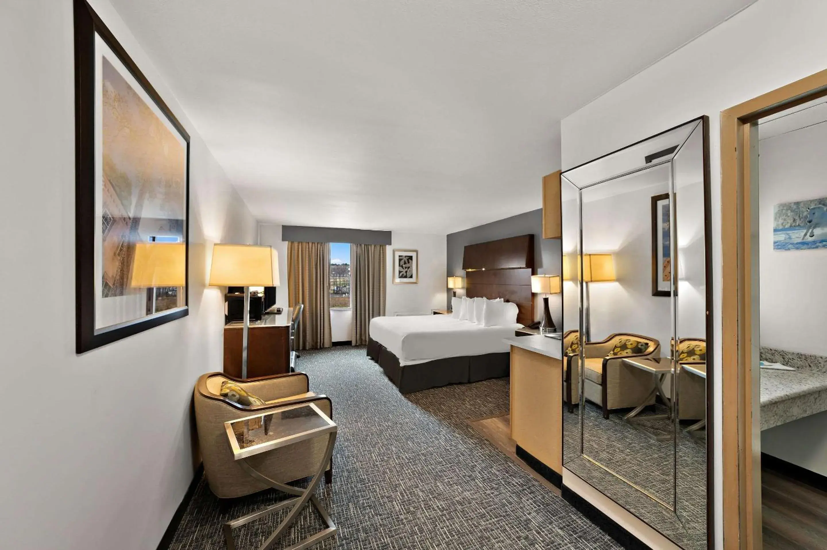 Bedroom, Bed in Quality Inn & Suites Bedroom, Bed in Quality Inn & Suites