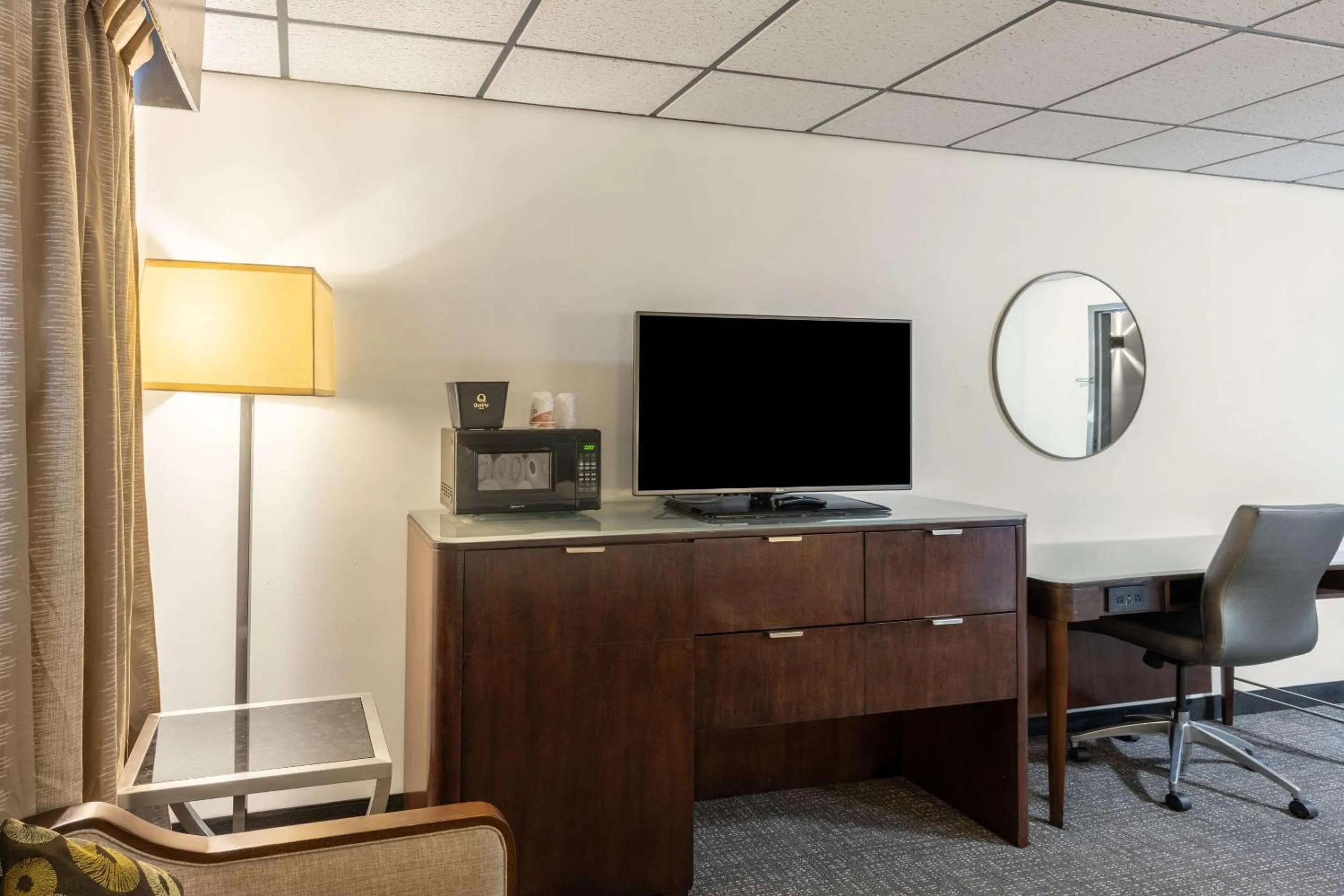 Bedroom in Quality Inn & Suites Caribou