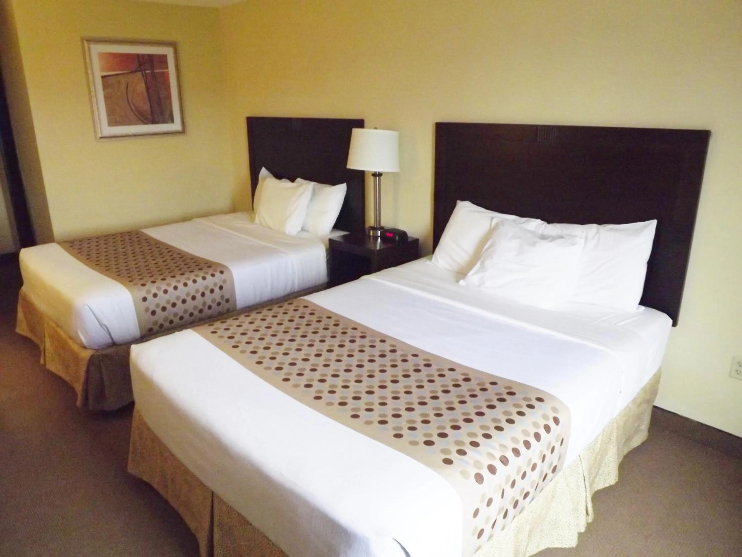 Bed in River Edge Inn