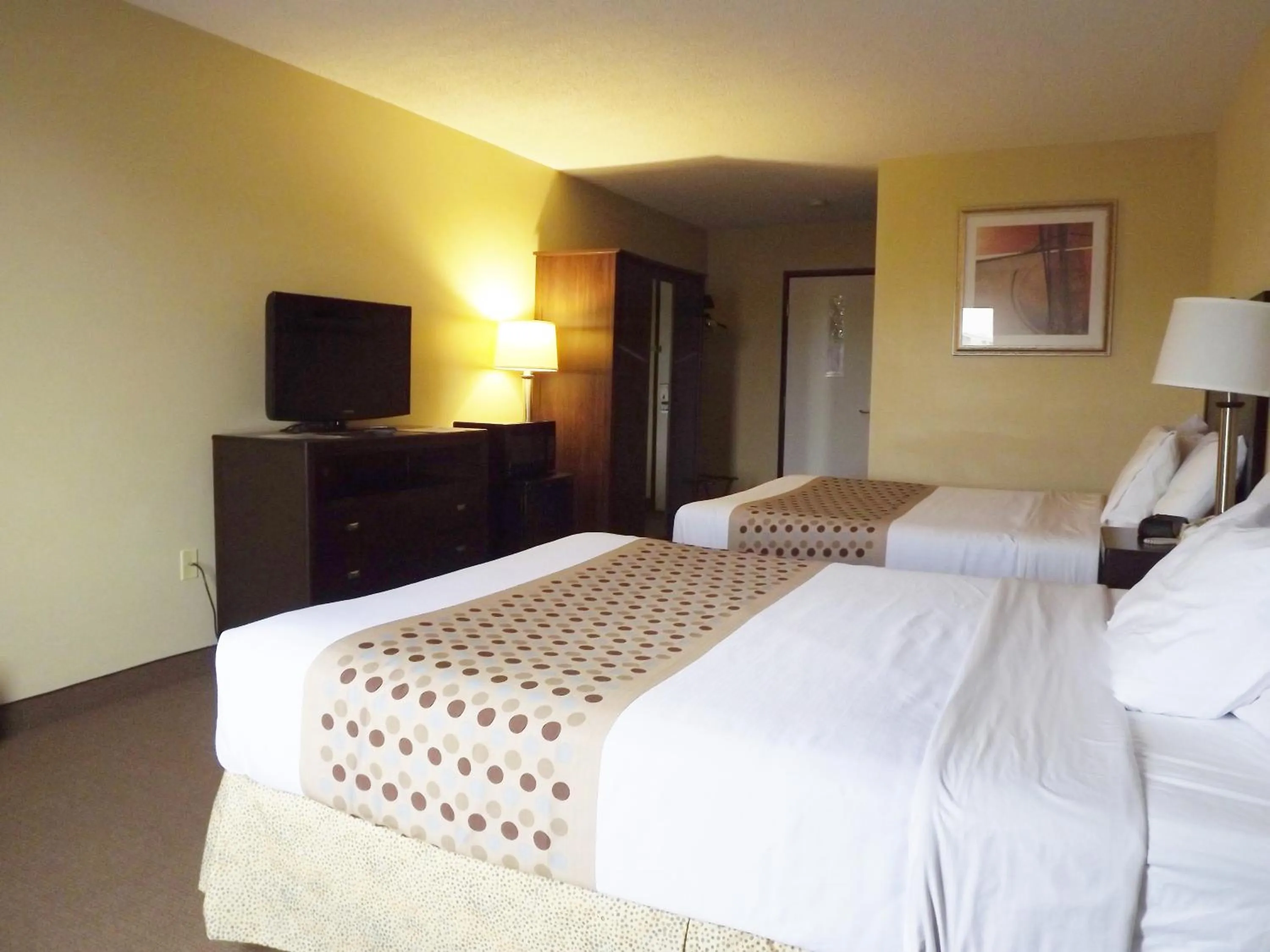 Bed in River Edge Inn