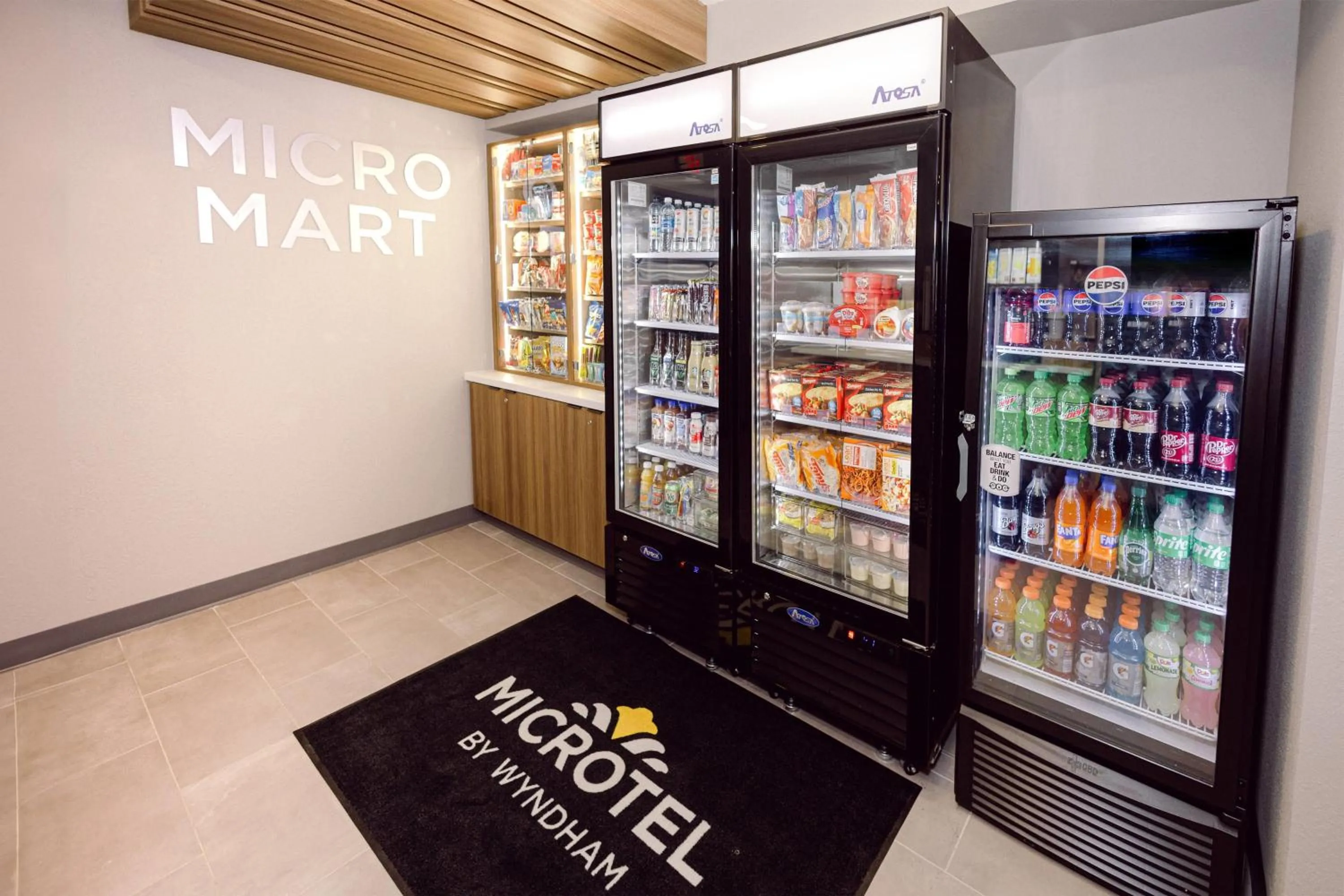 Food and drinks in Microtel Inn & Suites by Wyndham Wellsville