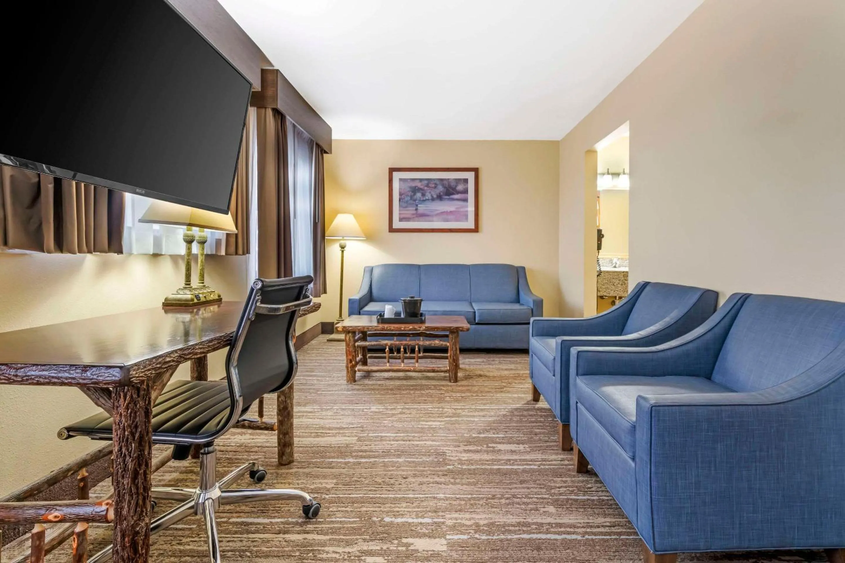 Bedroom in Quality Inn Ashland - Lake Superior