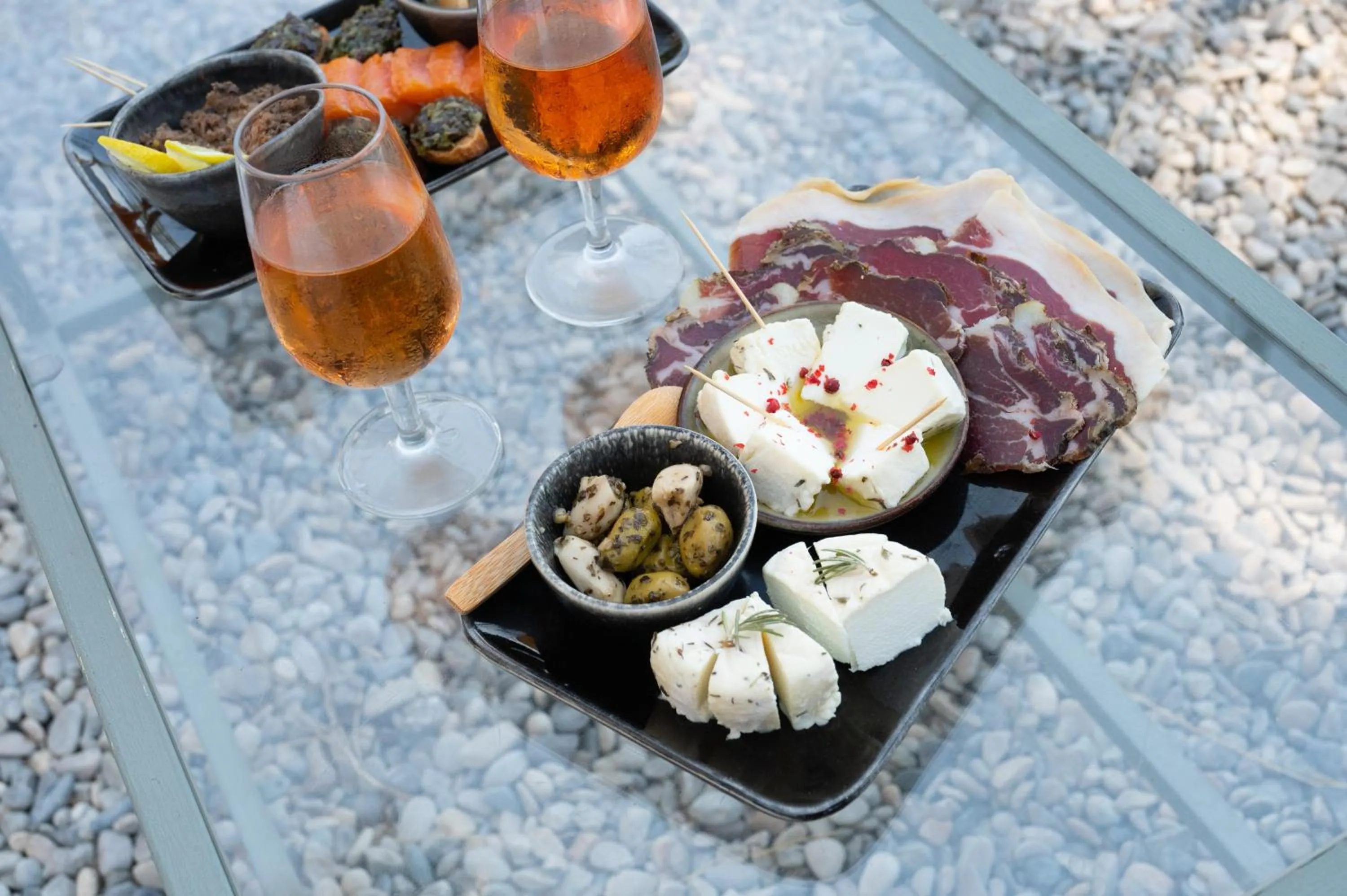 Restaurant/places to eat in Key Largo