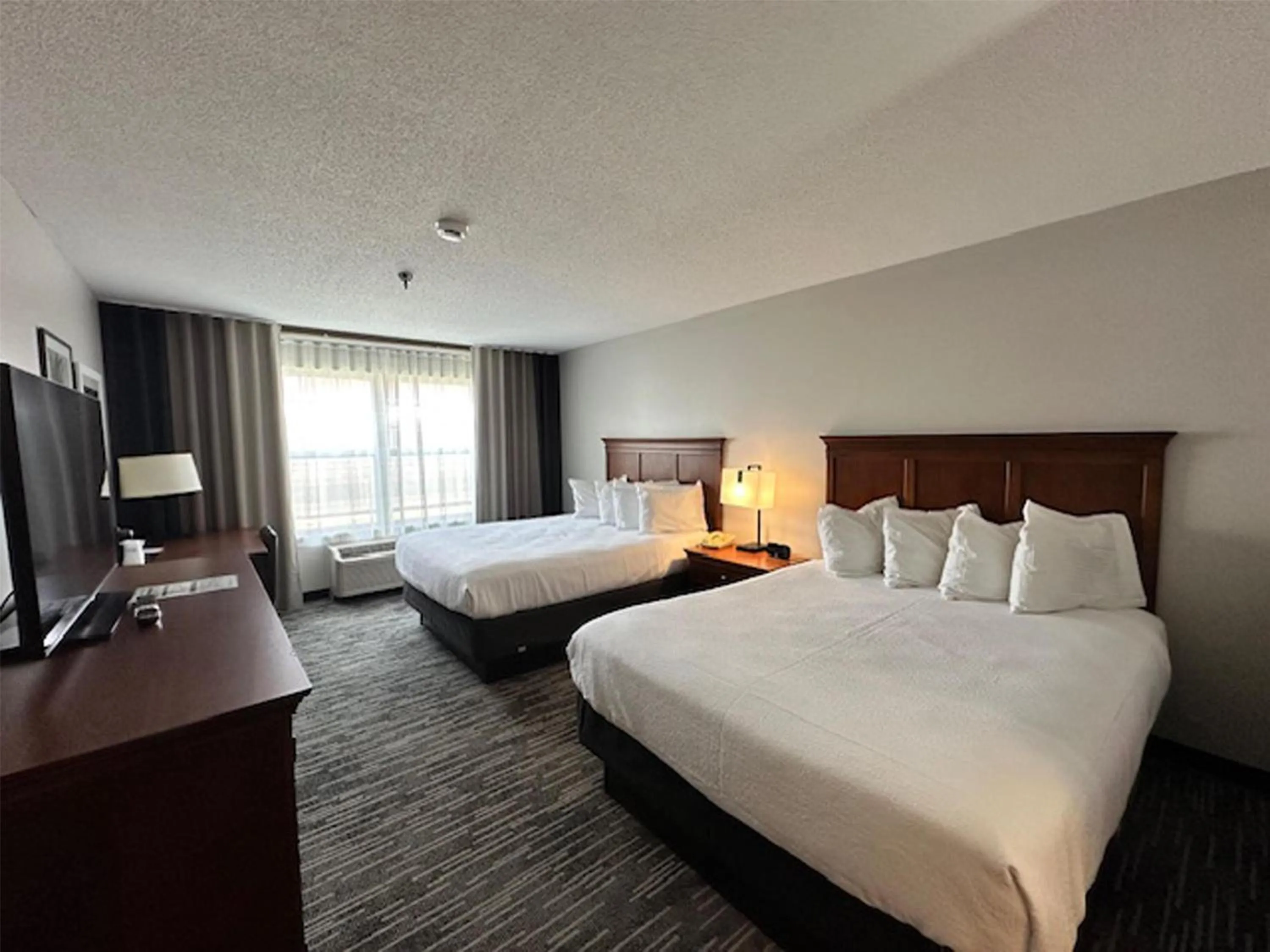 Bedroom, Bed in Best Western Harmony Inn Fort Dodge Iowa