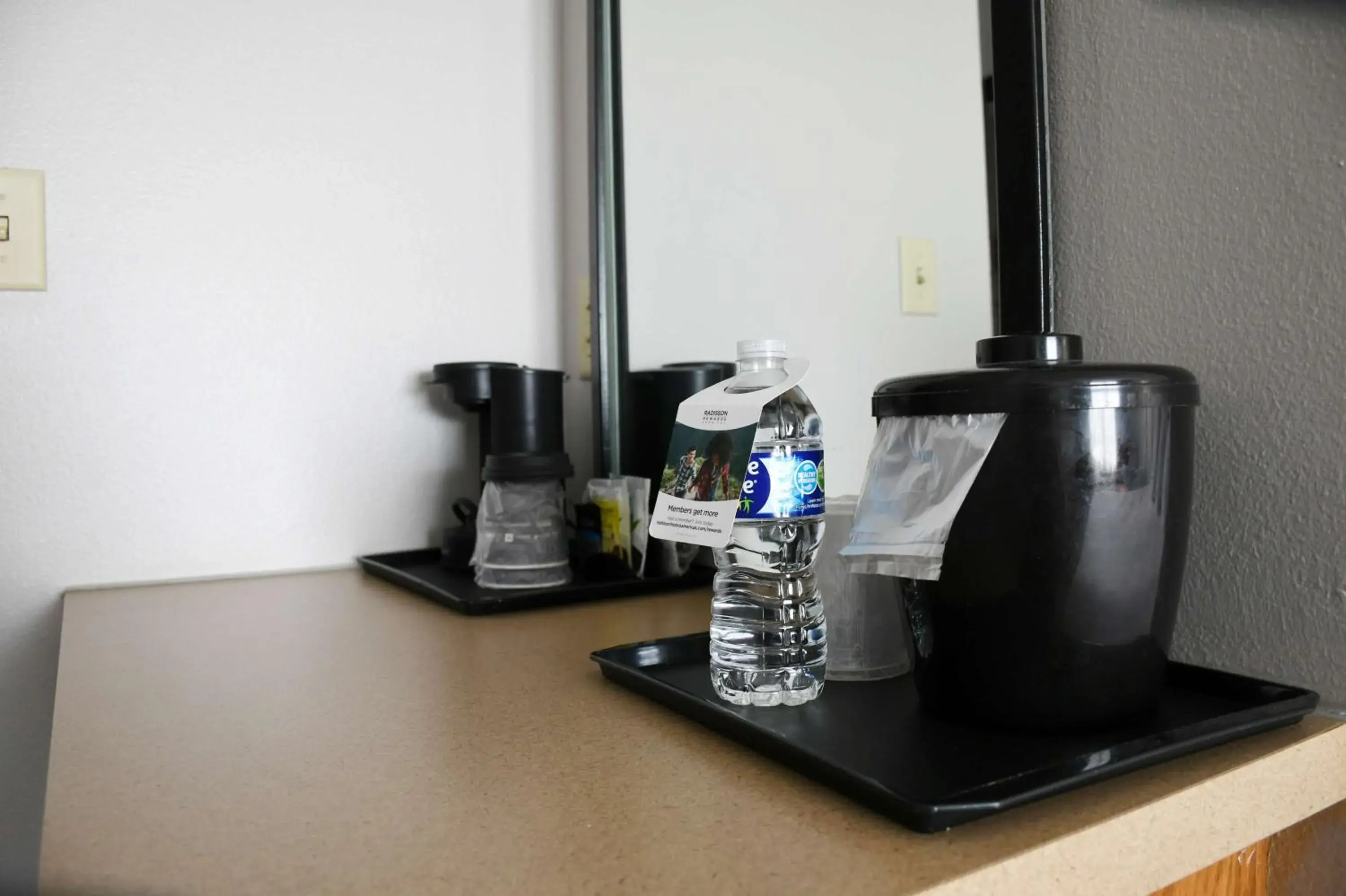 Bedroom in Best Western Harmony Inn Fort Dodge Iowa Bedroom in Best Western Harmony Inn Fort Dodge Iowa