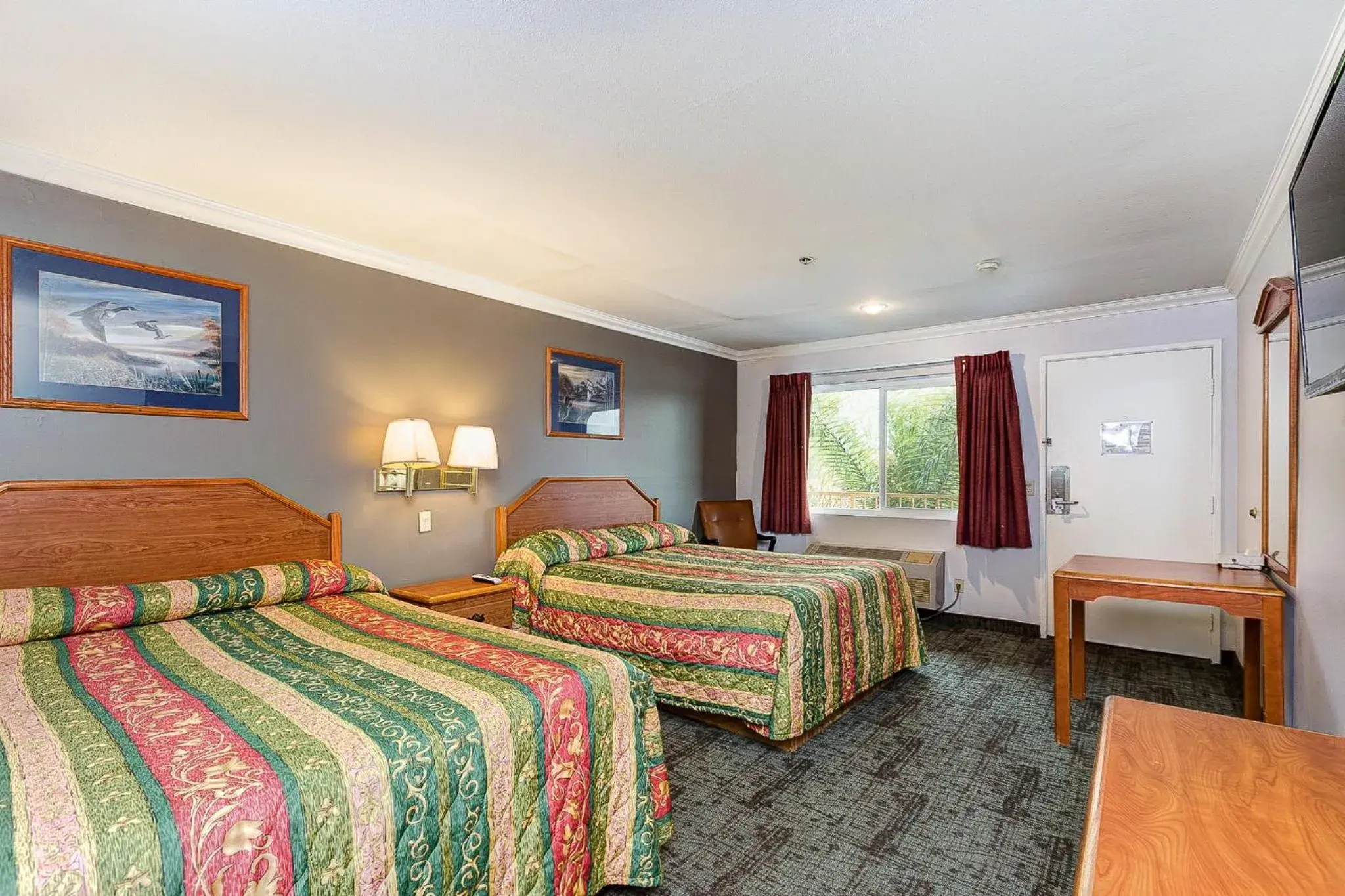 Bed in Buena Vista Inn Bed in Buena Vista Inn