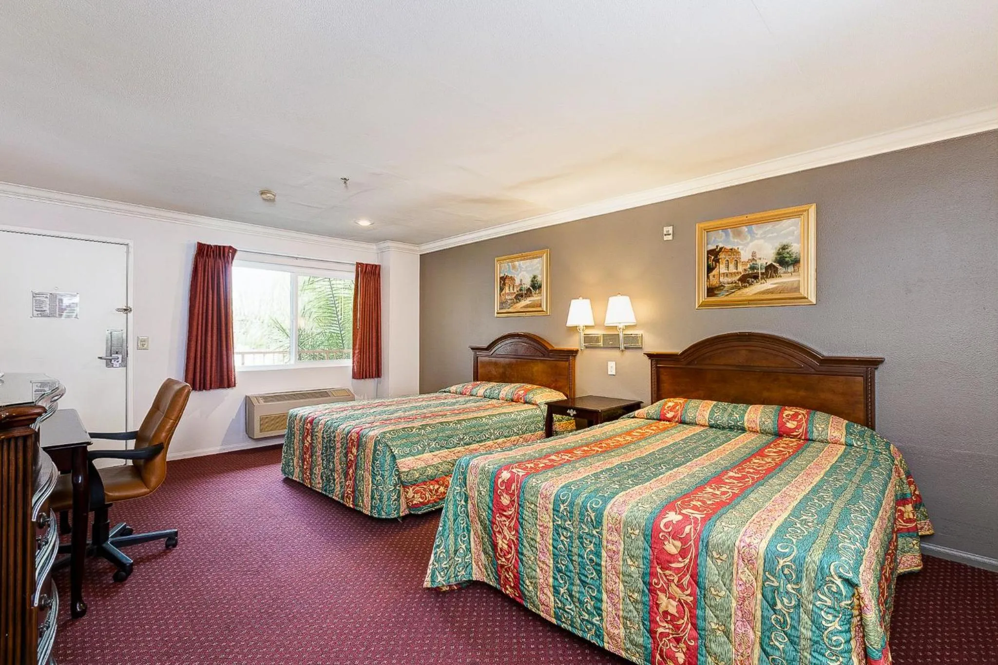 Bed in Buena Vista Inn