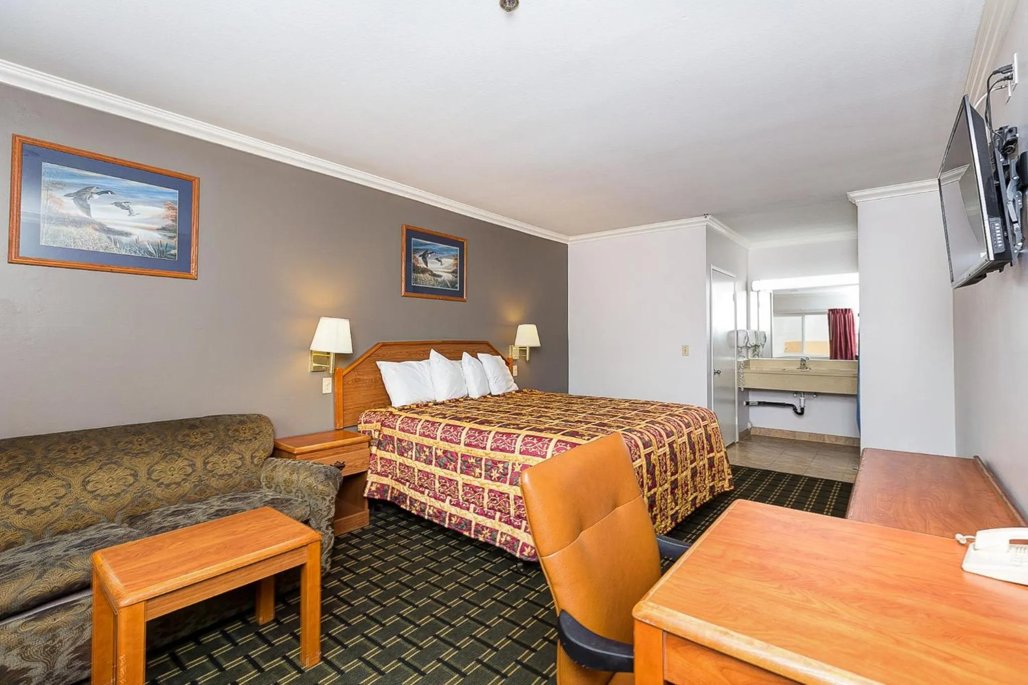 Bed in Buena Vista Inn