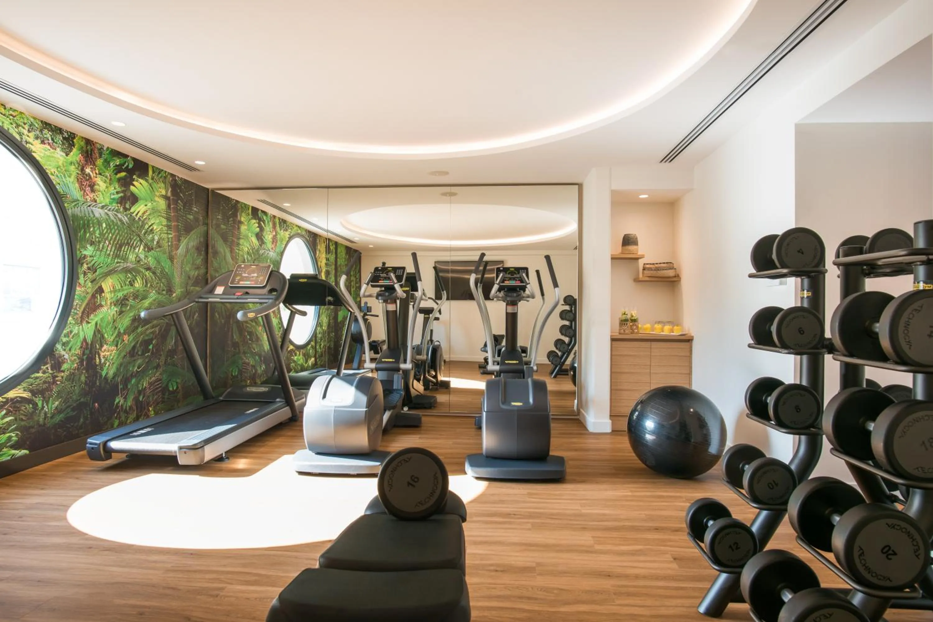 Fitness centre/facilities in Croisette Beach Hotel Cannes - MGallery Collection