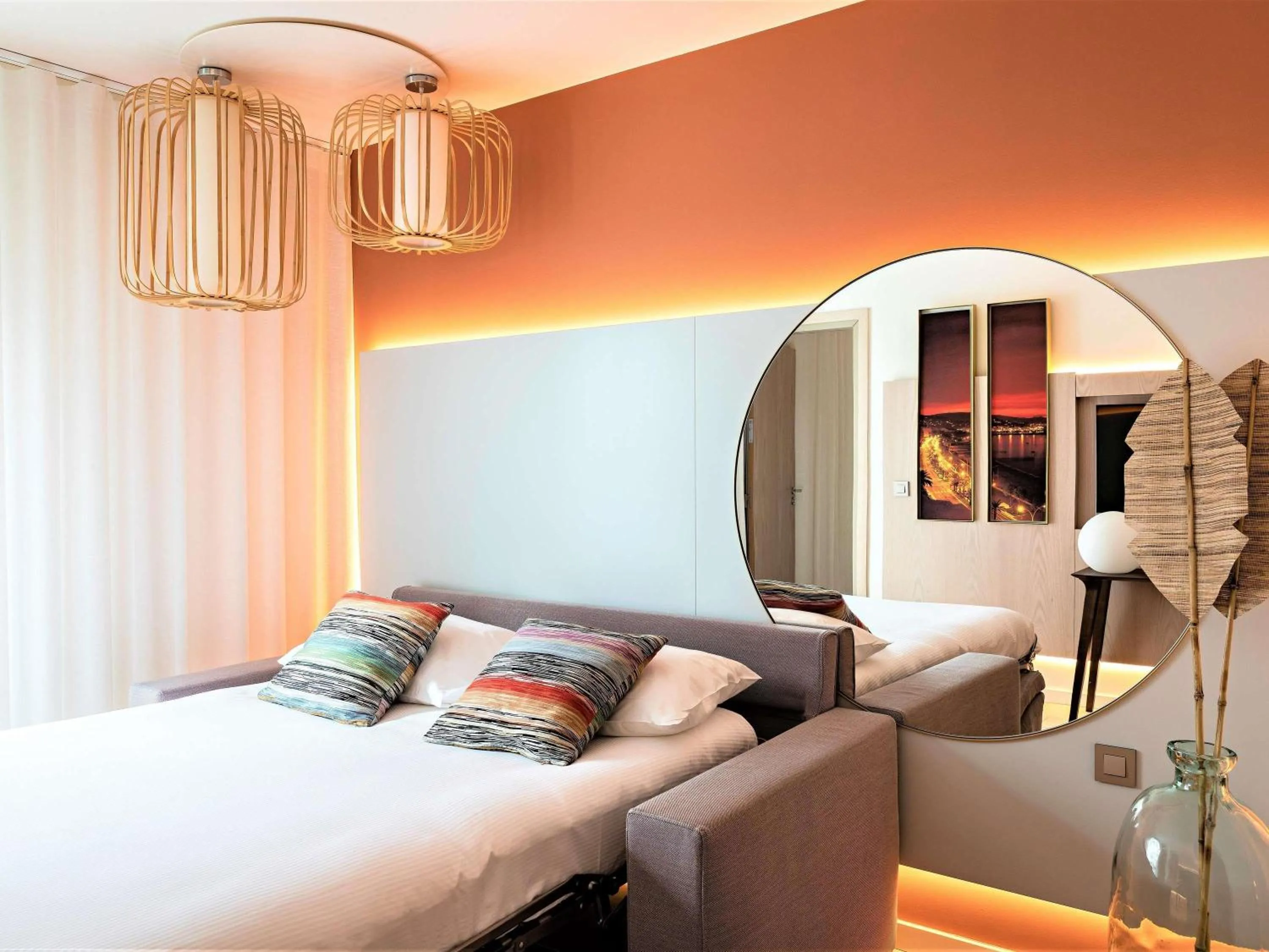 Bedroom, Bed in Croisette Beach Hotel Cannes - MGallery Collection