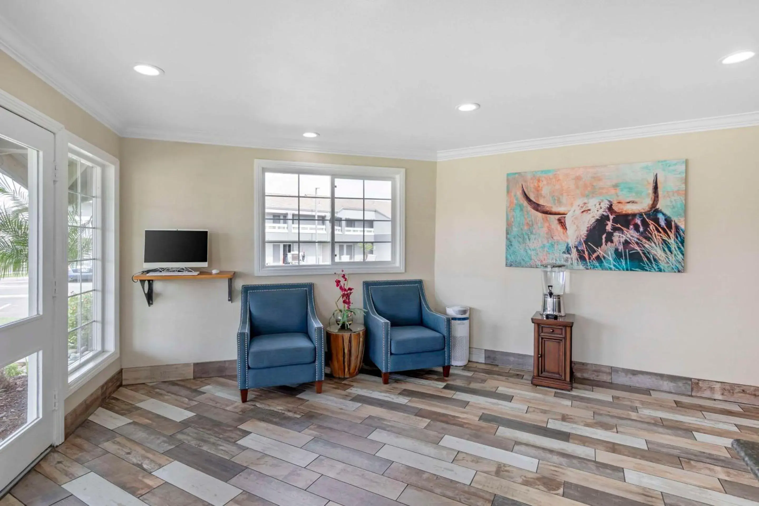 Lobby or reception in Quality Inn Kettleman City near Hwy 41 Lobby or reception in Quality Inn Kettleman City near Hwy 41