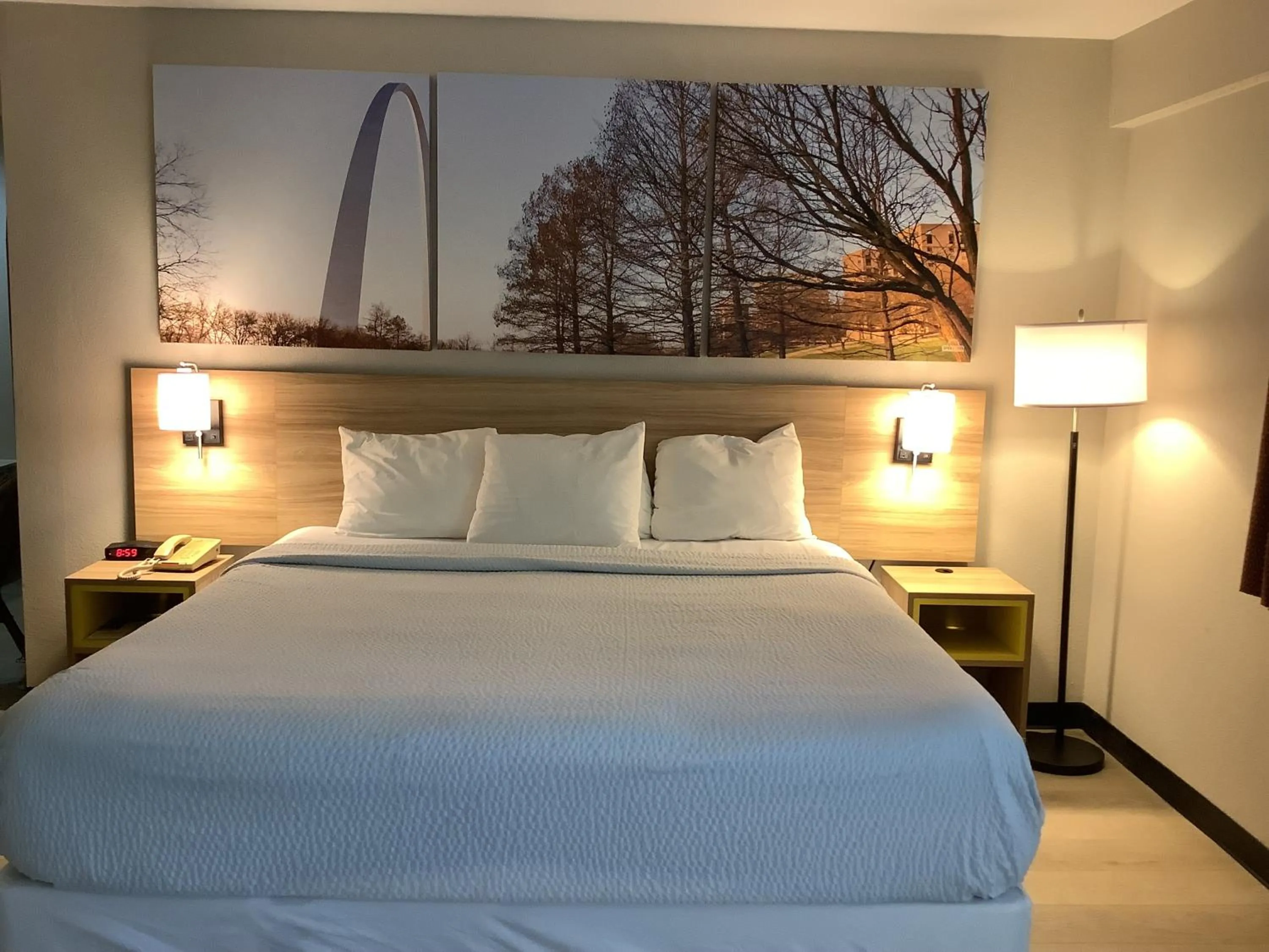 Bed in Days Inn by Wyndham Kingdom City