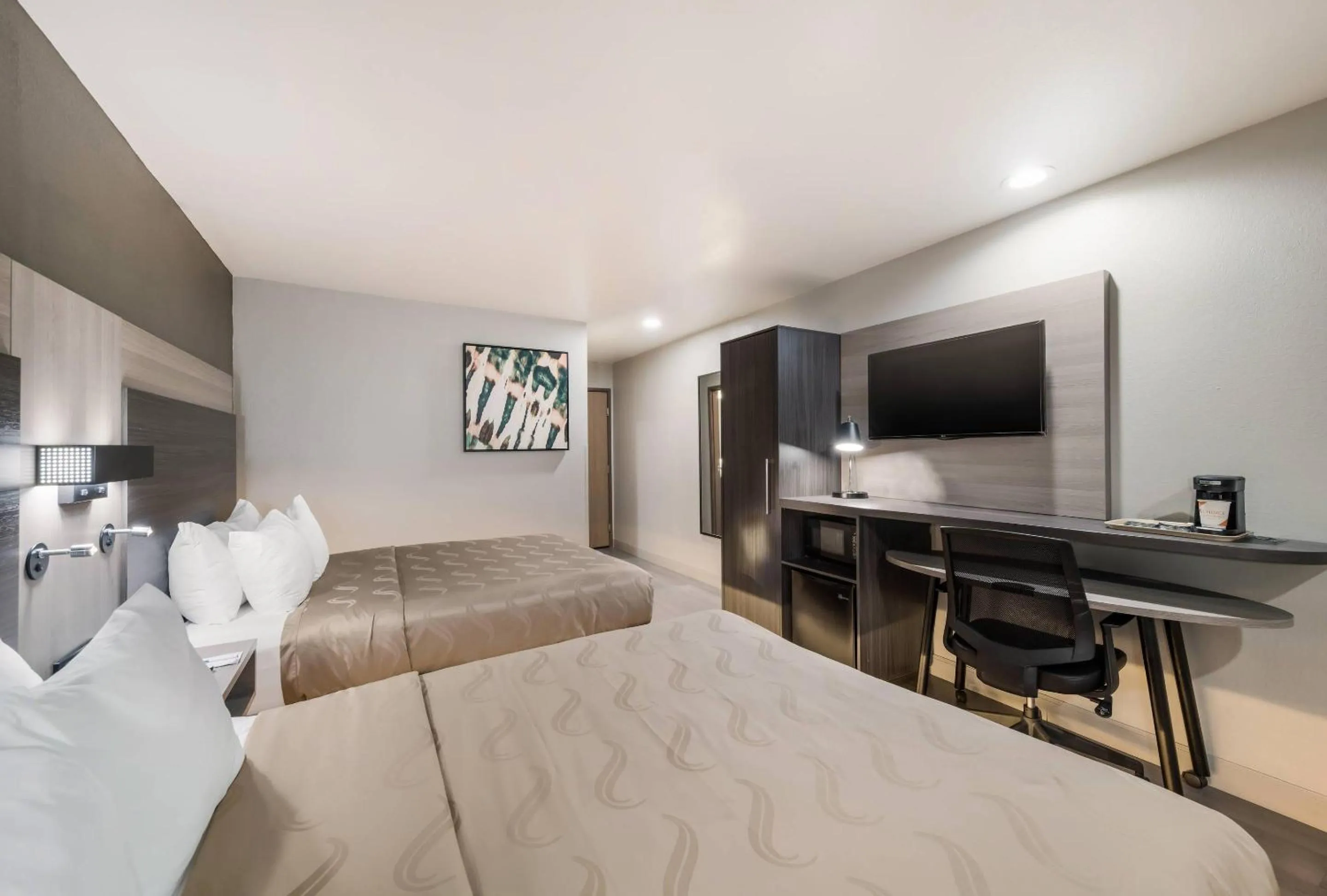 Bedroom, Bed in Quality Inn & Suites North Mesquite I-30