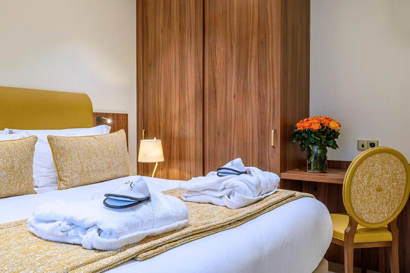 Bed in Résidence Aston la Scala