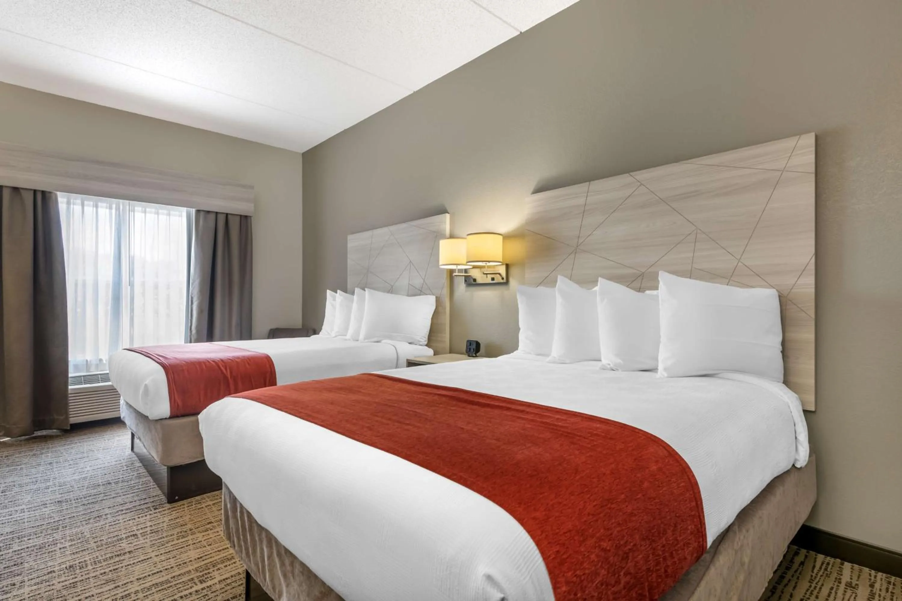 Bedroom, Bed in Best Western Plus Lake City