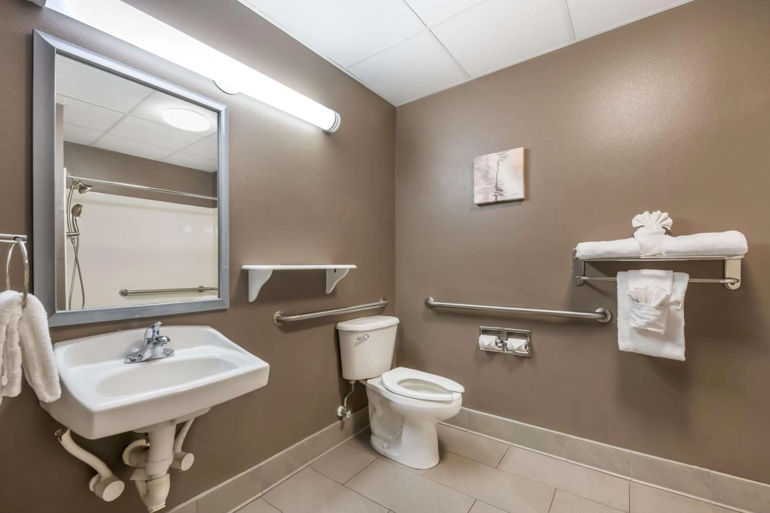 Bathroom in Best Western Plus Lake City