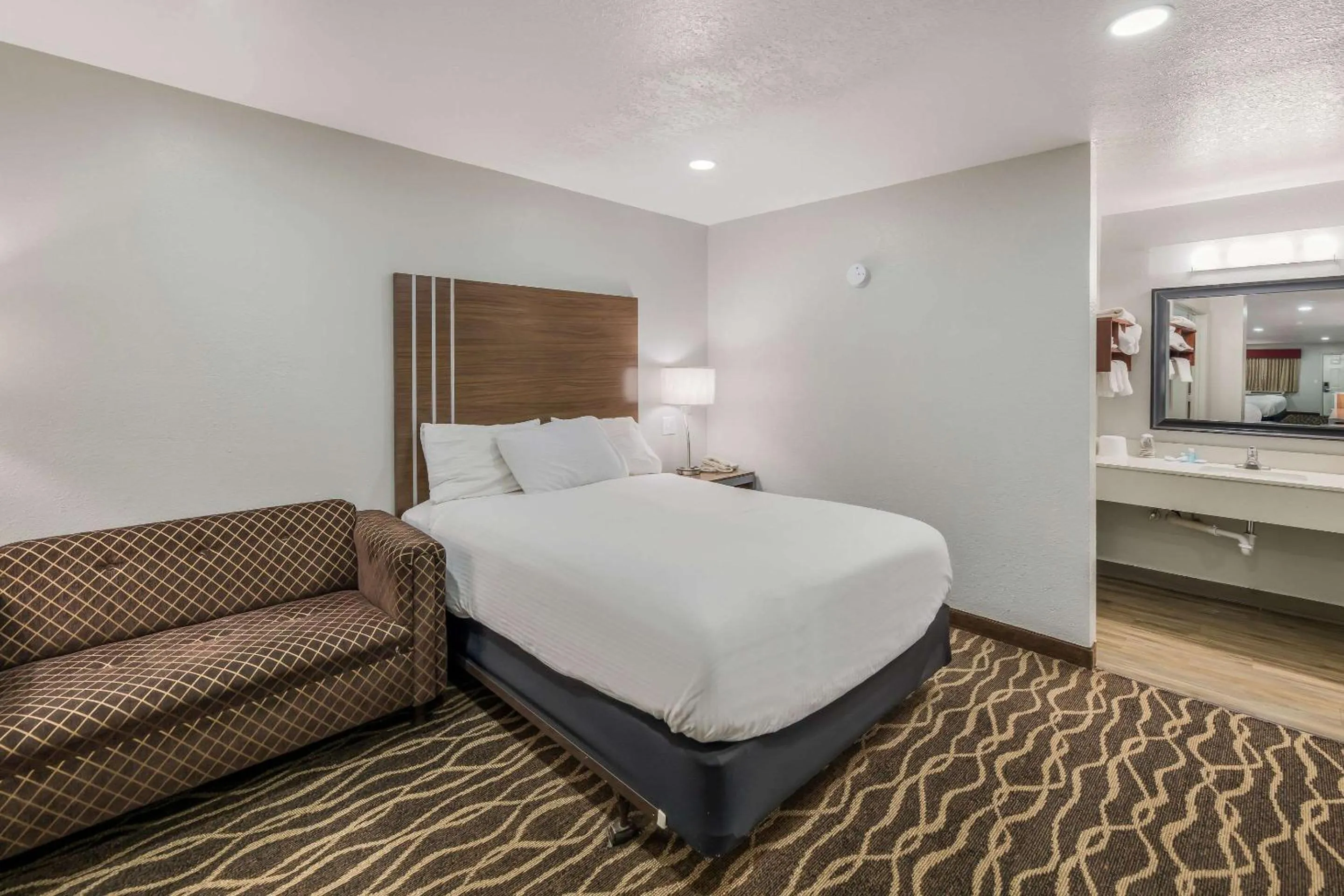 Bedroom, Bed in National Parks Inn