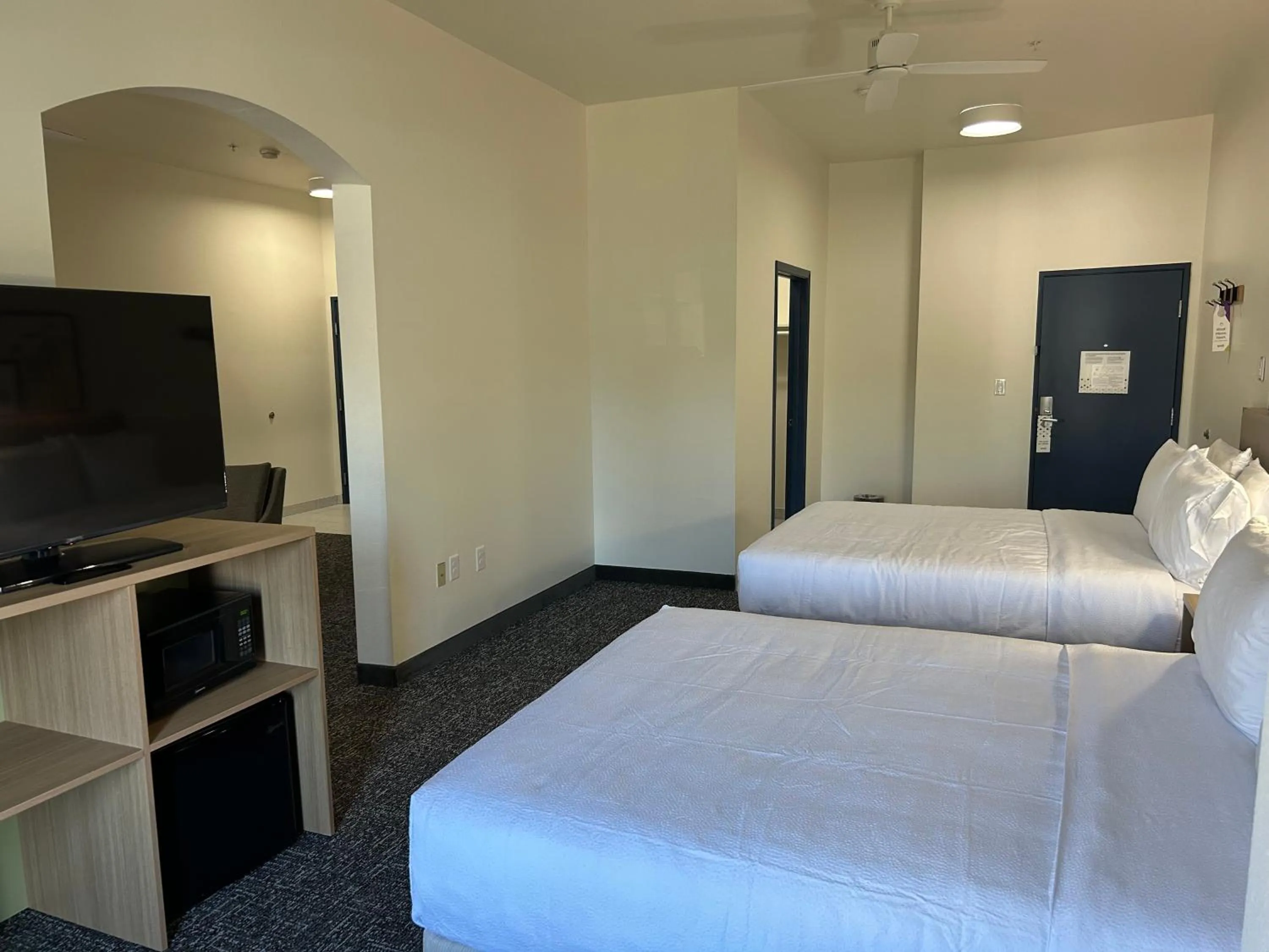 Bed in Spark by Hilton Nacogdoches