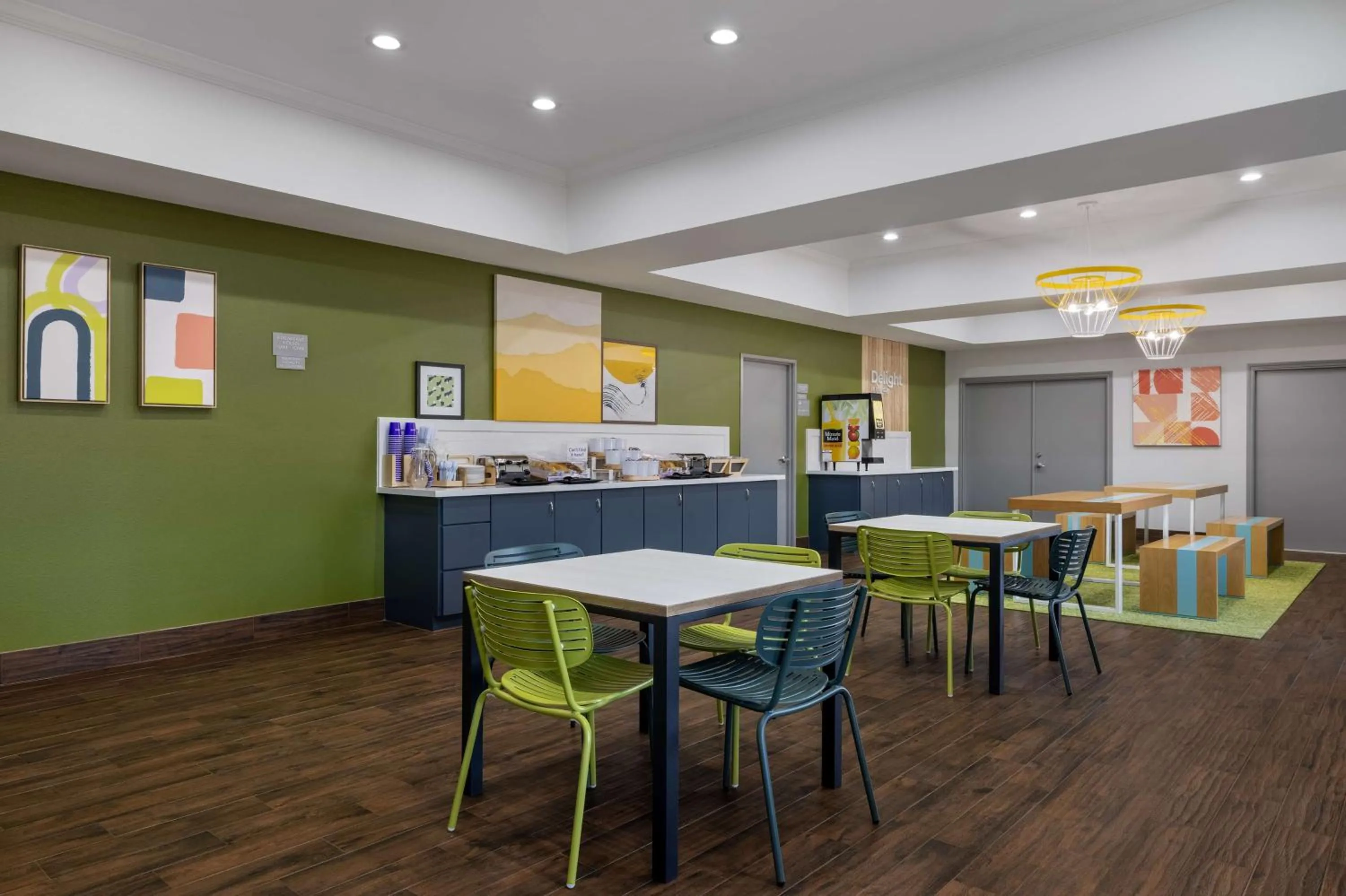 Breakfast in Super 8 by Wyndham Nacogdoches