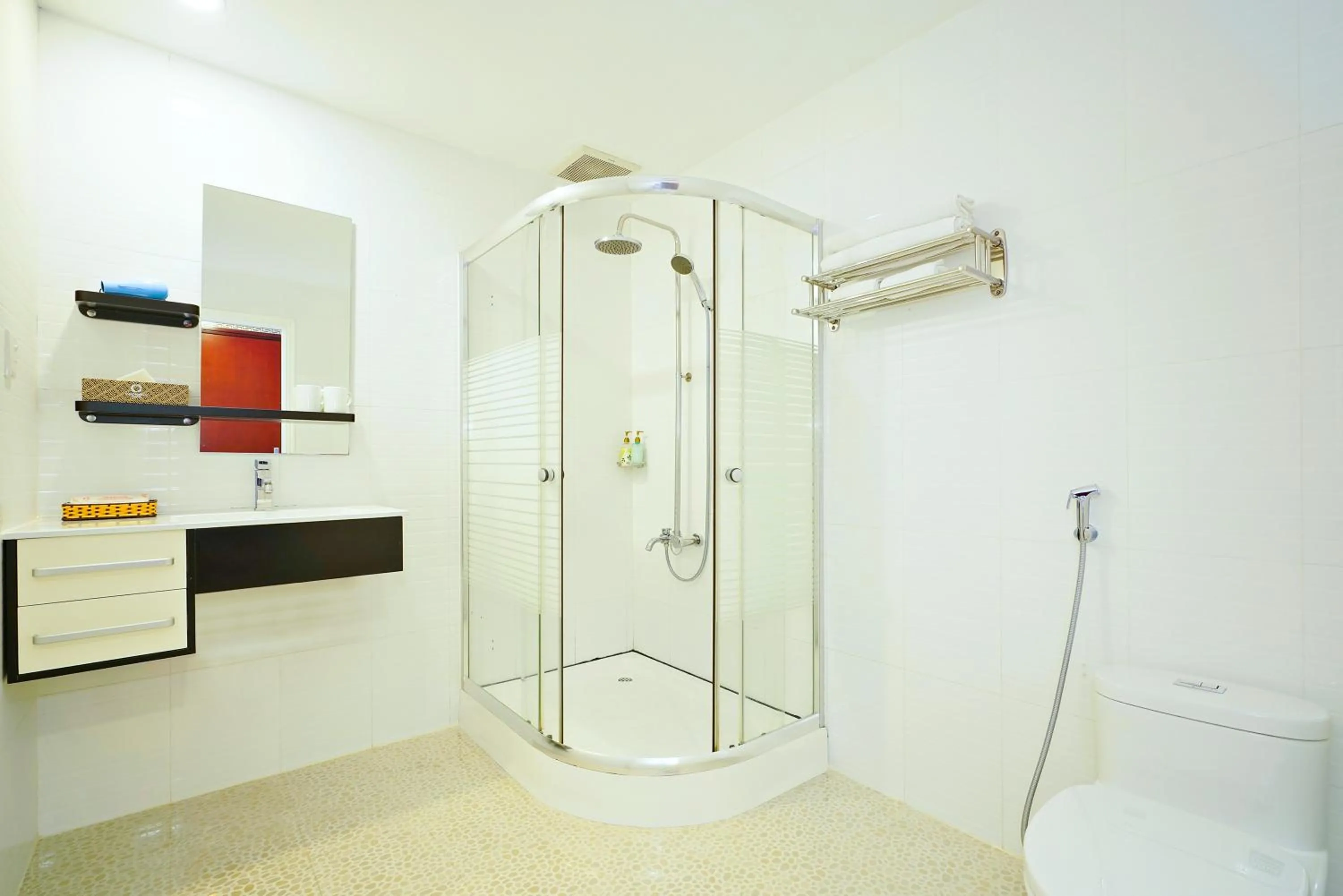 Bathroom in Sunshine Boutique Hotel Phu My Hung