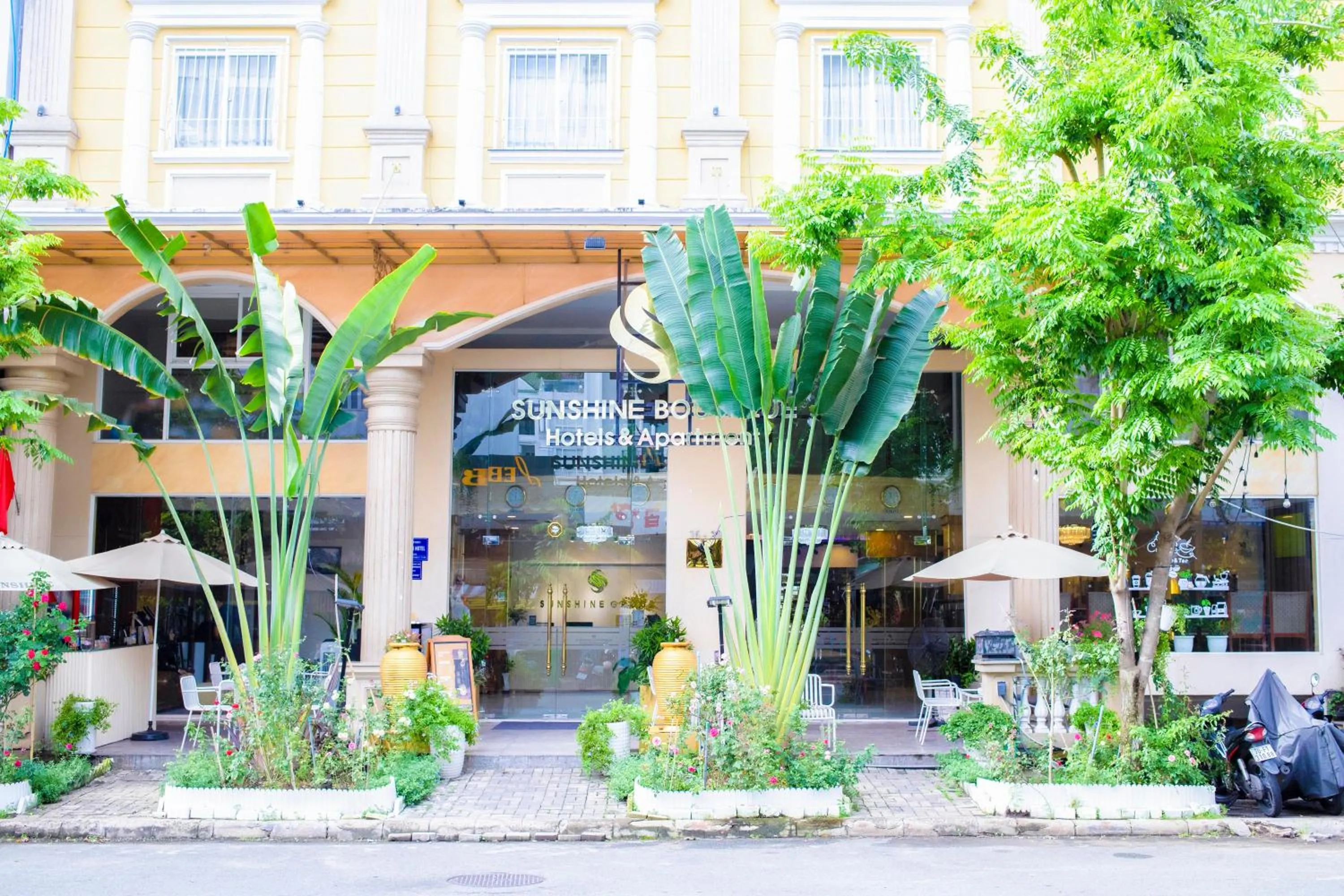 Facade/entrance in Sunshine Boutique Hotel Phu My Hung