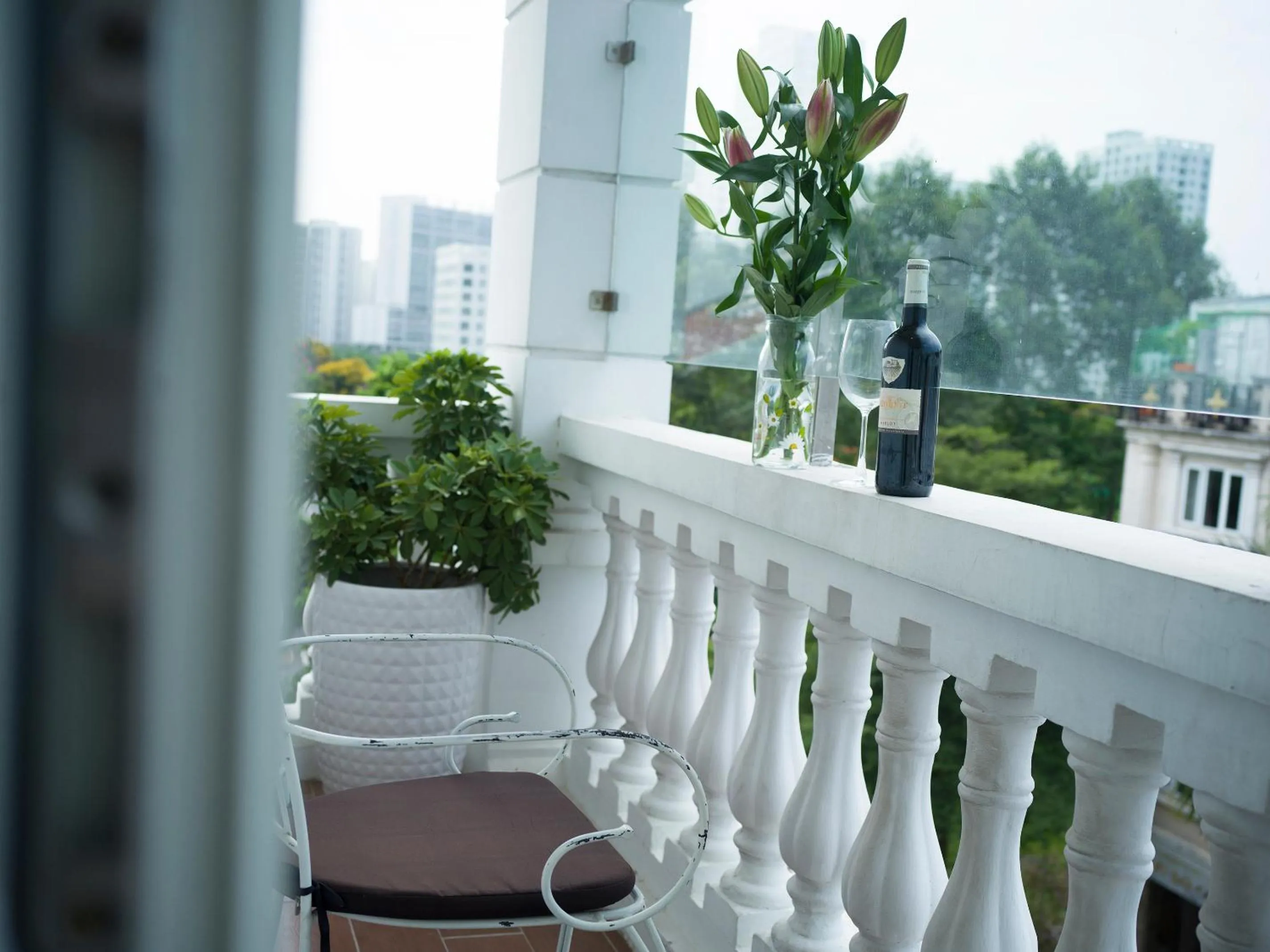 Balcony/Terrace in Sunshine Boutique Hotel Phu My Hung