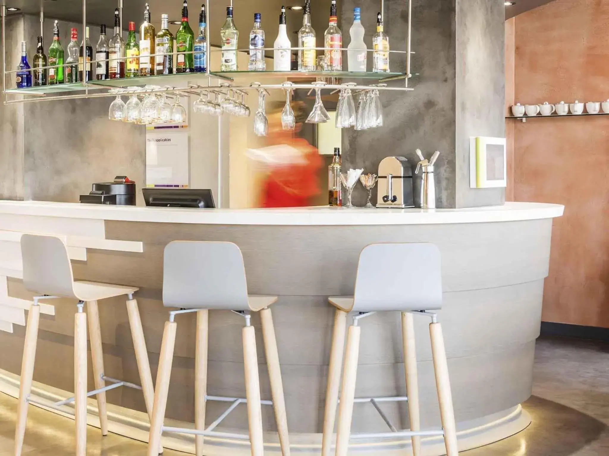 Lounge or bar in ibis Styles Meaux Centre Lounge or bar in ibis Styles Meaux Centre