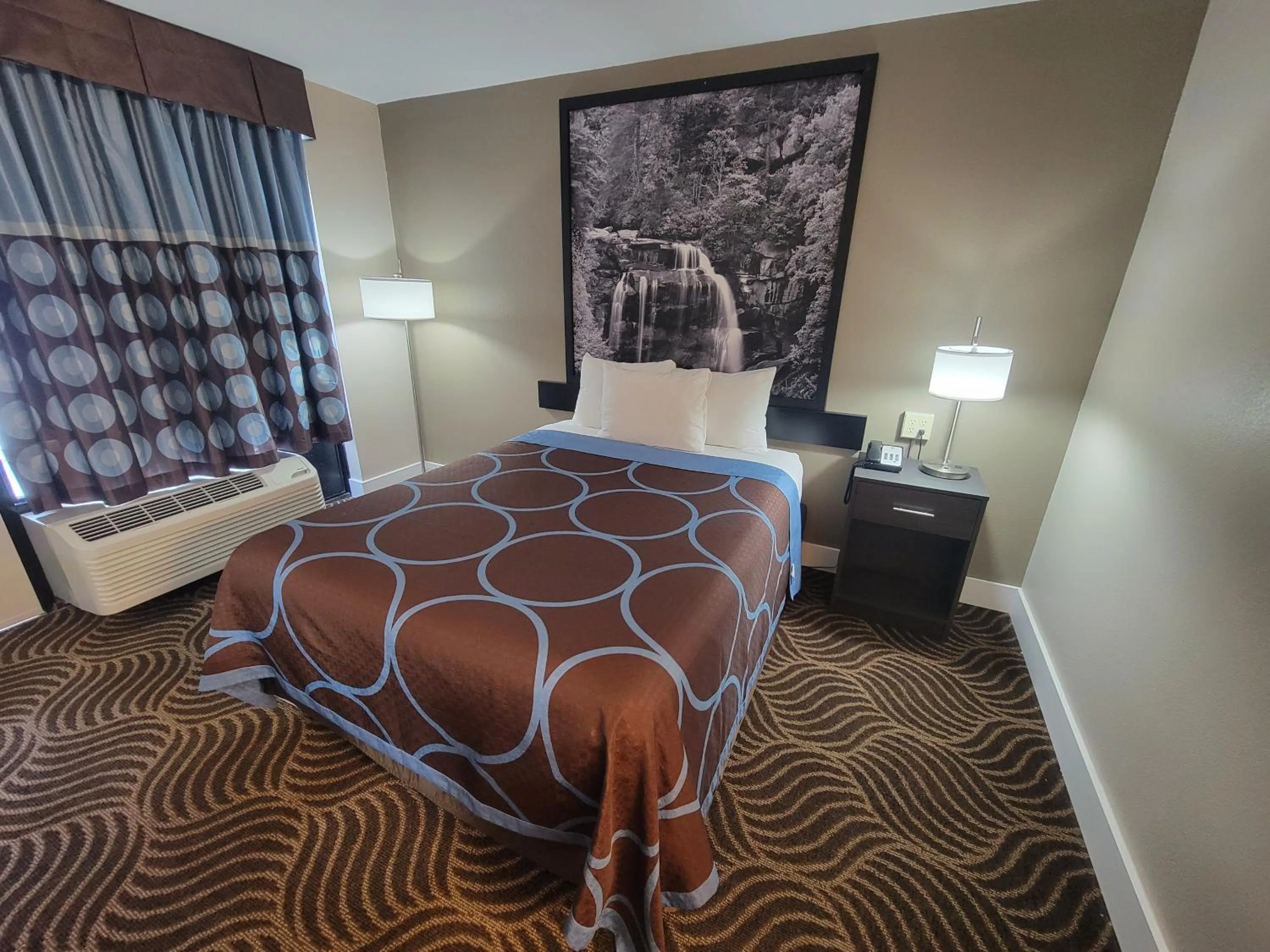 Bed in Super 8 by Wyndham Marion NC